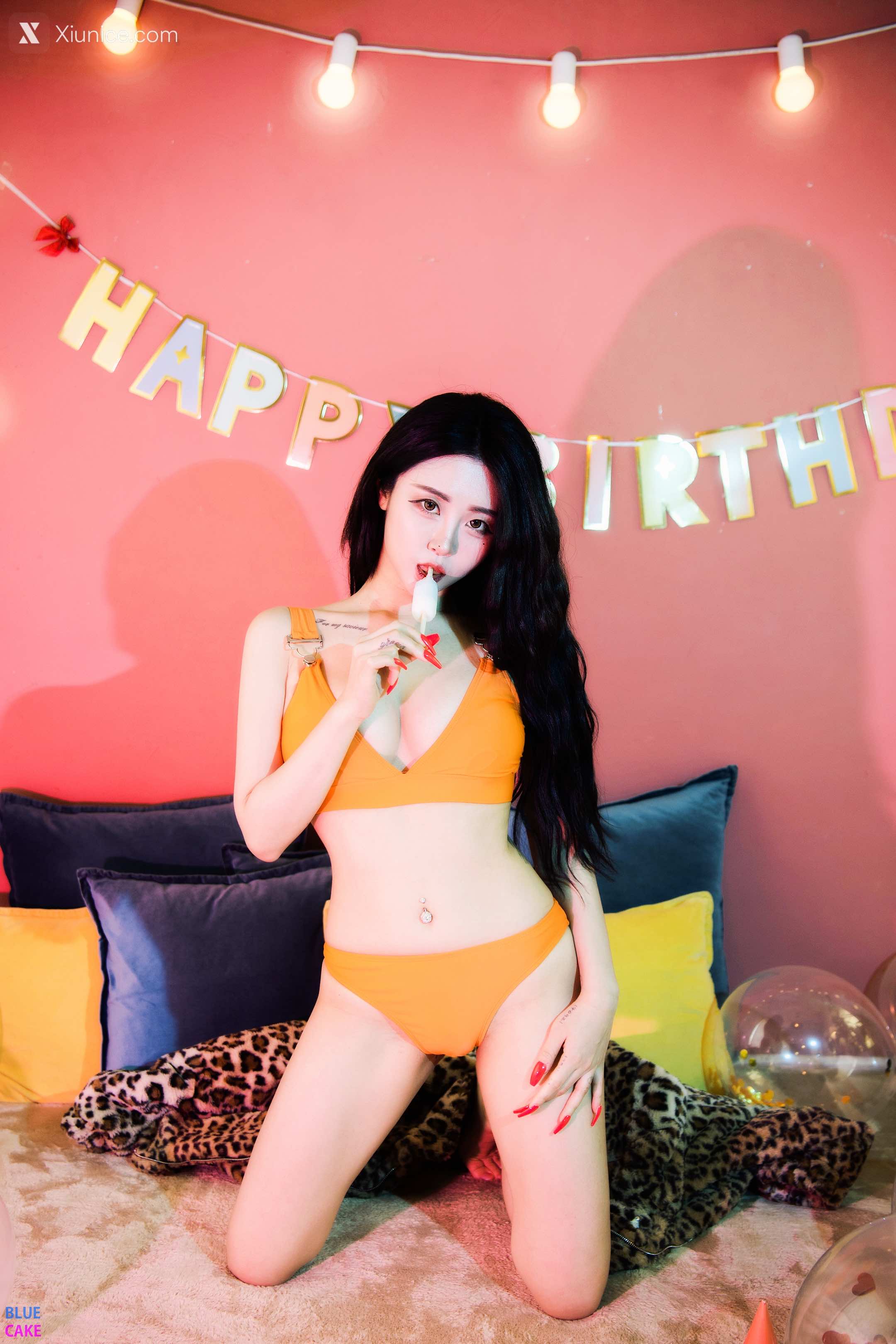 BLUECAKE Bomi (보미) Happy Bomiday 54
