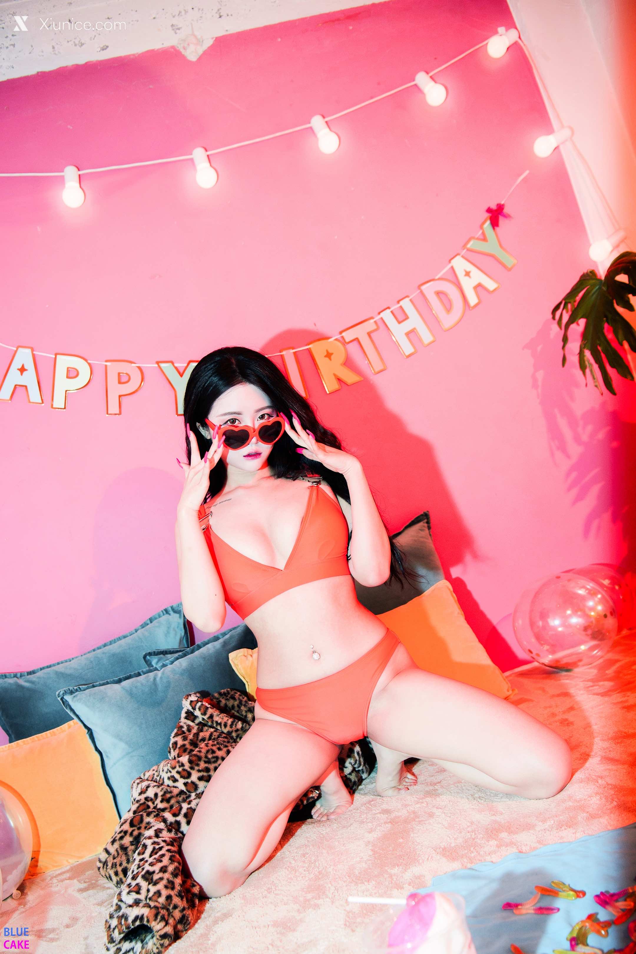 BLUECAKE Bomi (보미) Happy Bomiday 67