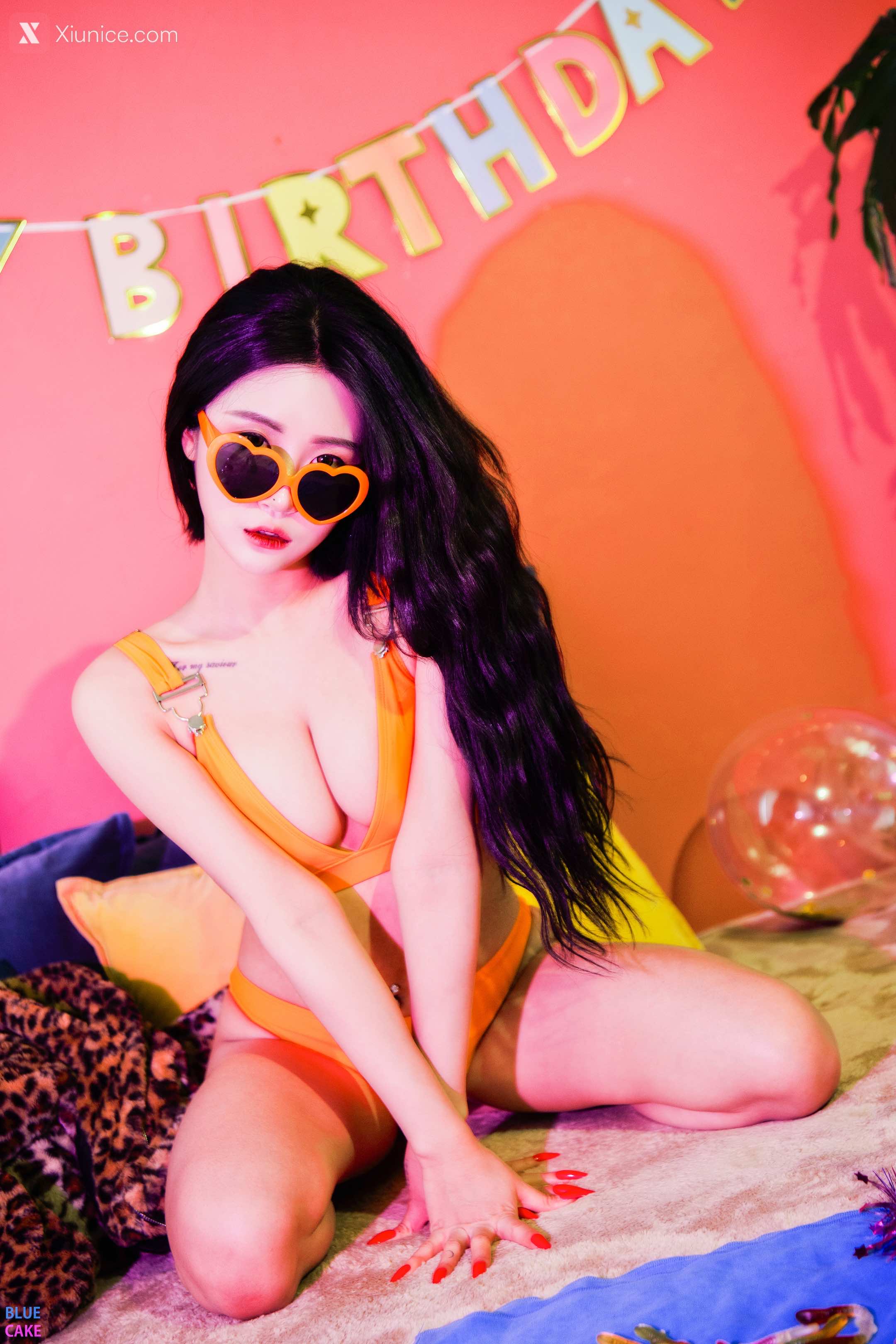BLUECAKE Bomi (보미) Happy Bomiday 71