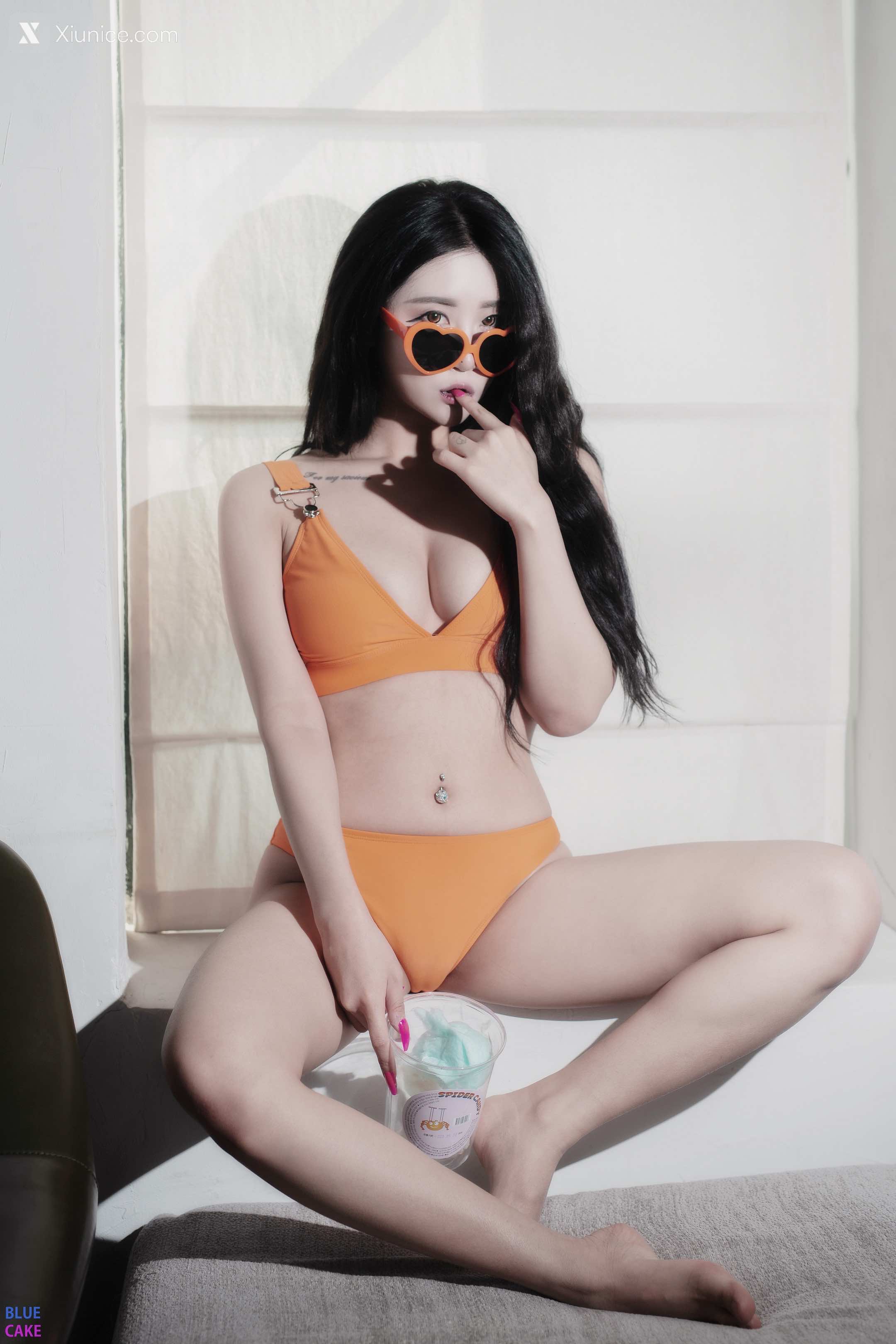 BLUECAKE Bomi (보미) Happy Bomiday 89
