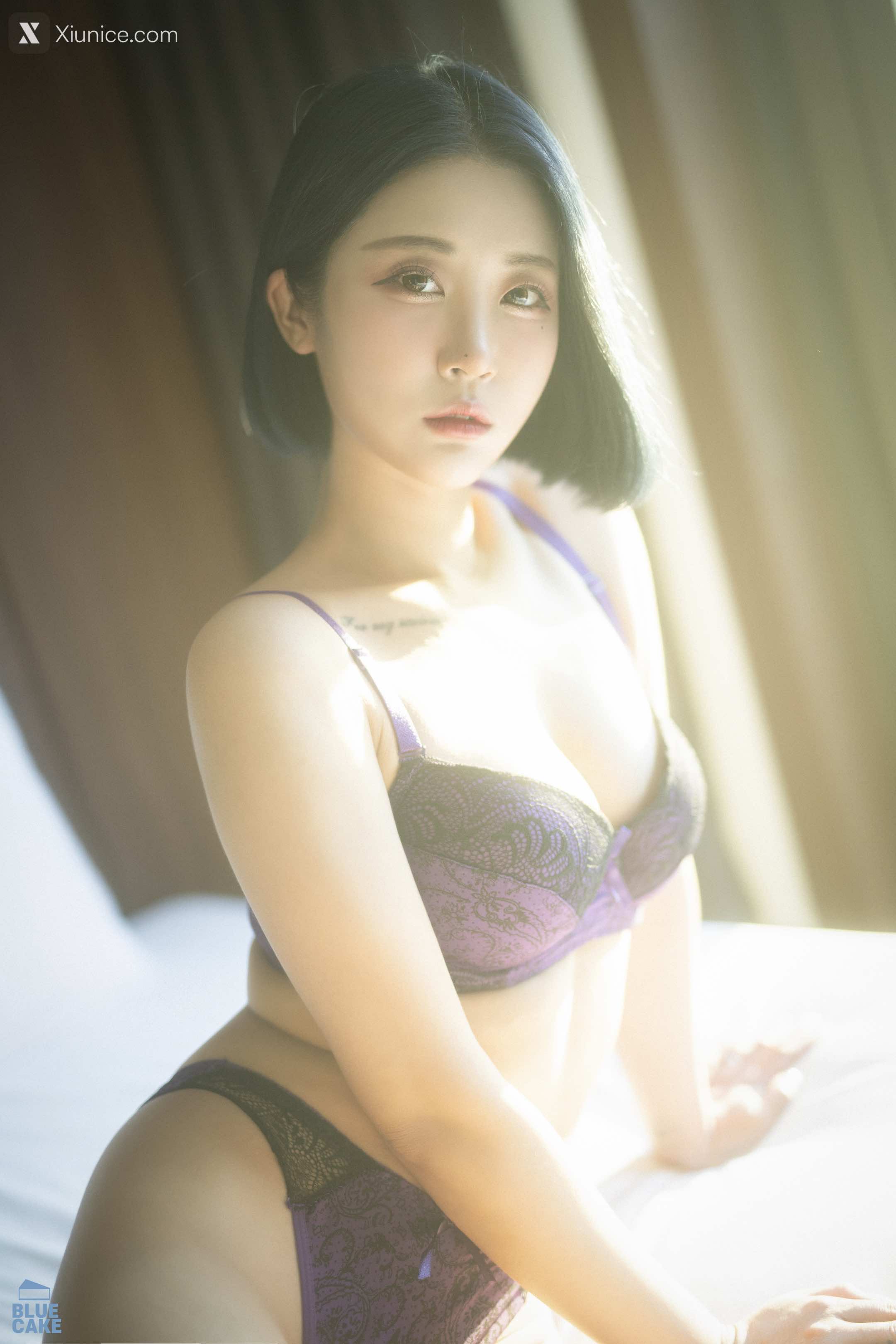 BLUECAKE Bomi (보미) SECRET 21