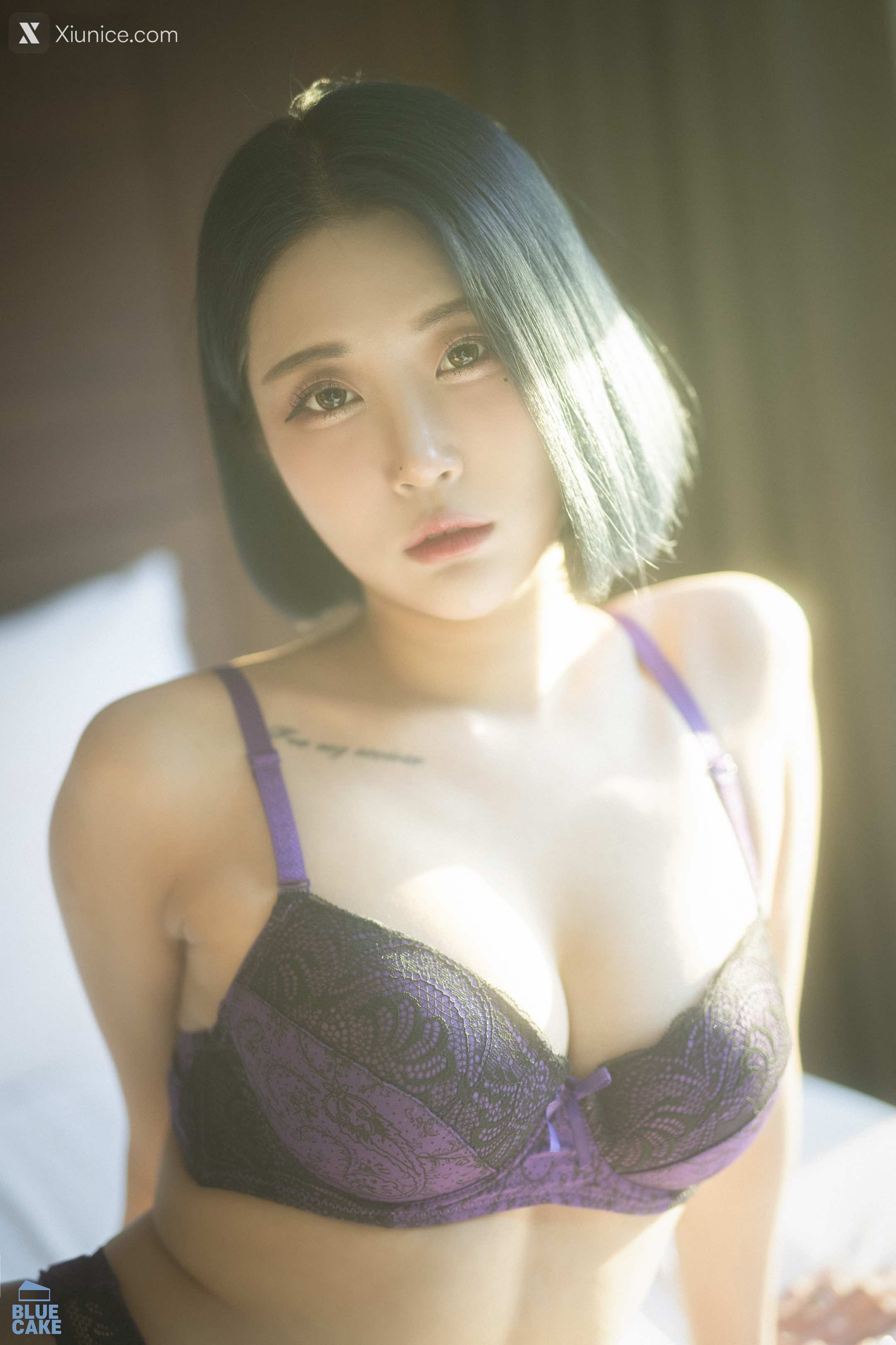 BLUECAKE Bomi (보미) SECRET 22