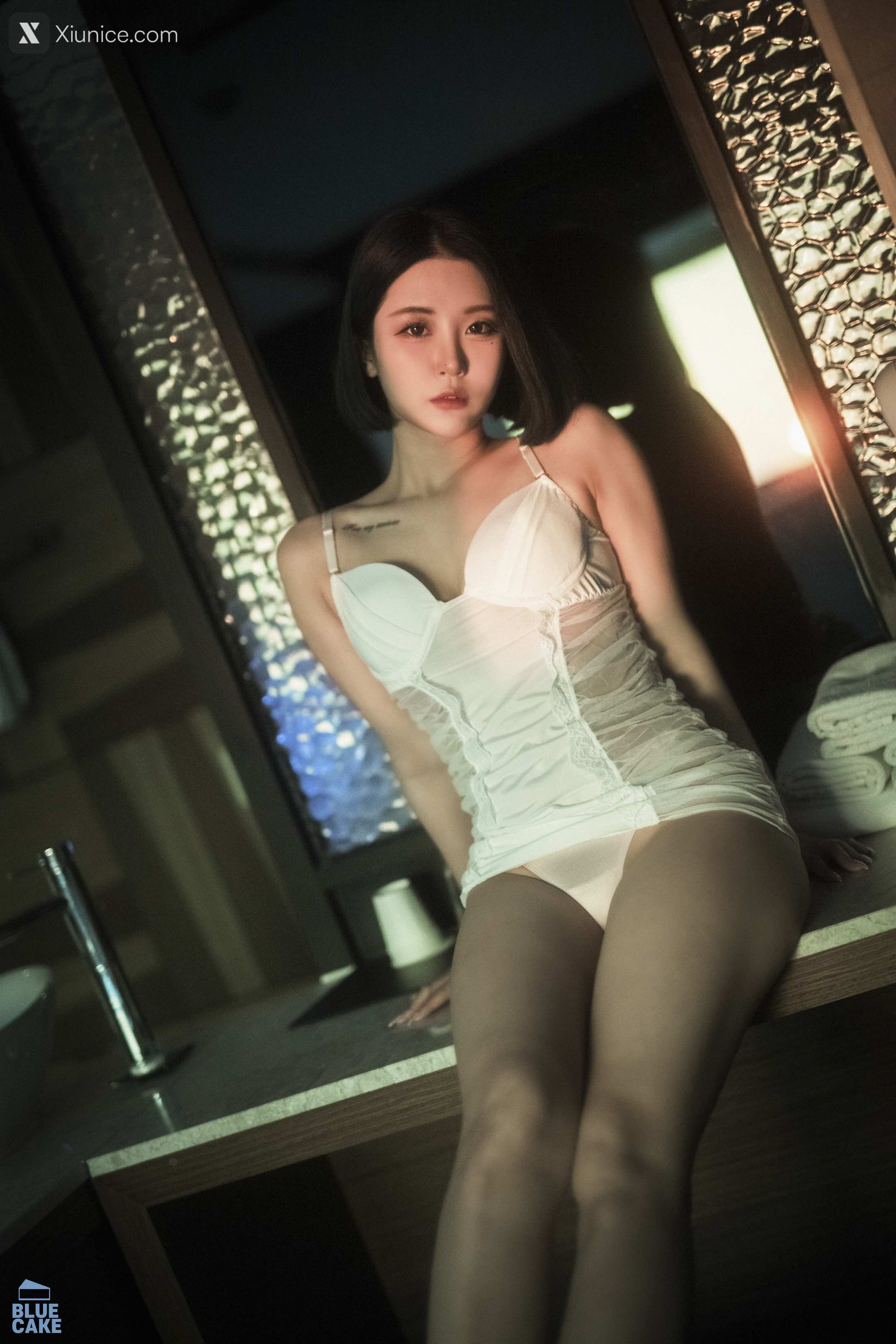 BLUECAKE Bomi (보미) SECRET 59