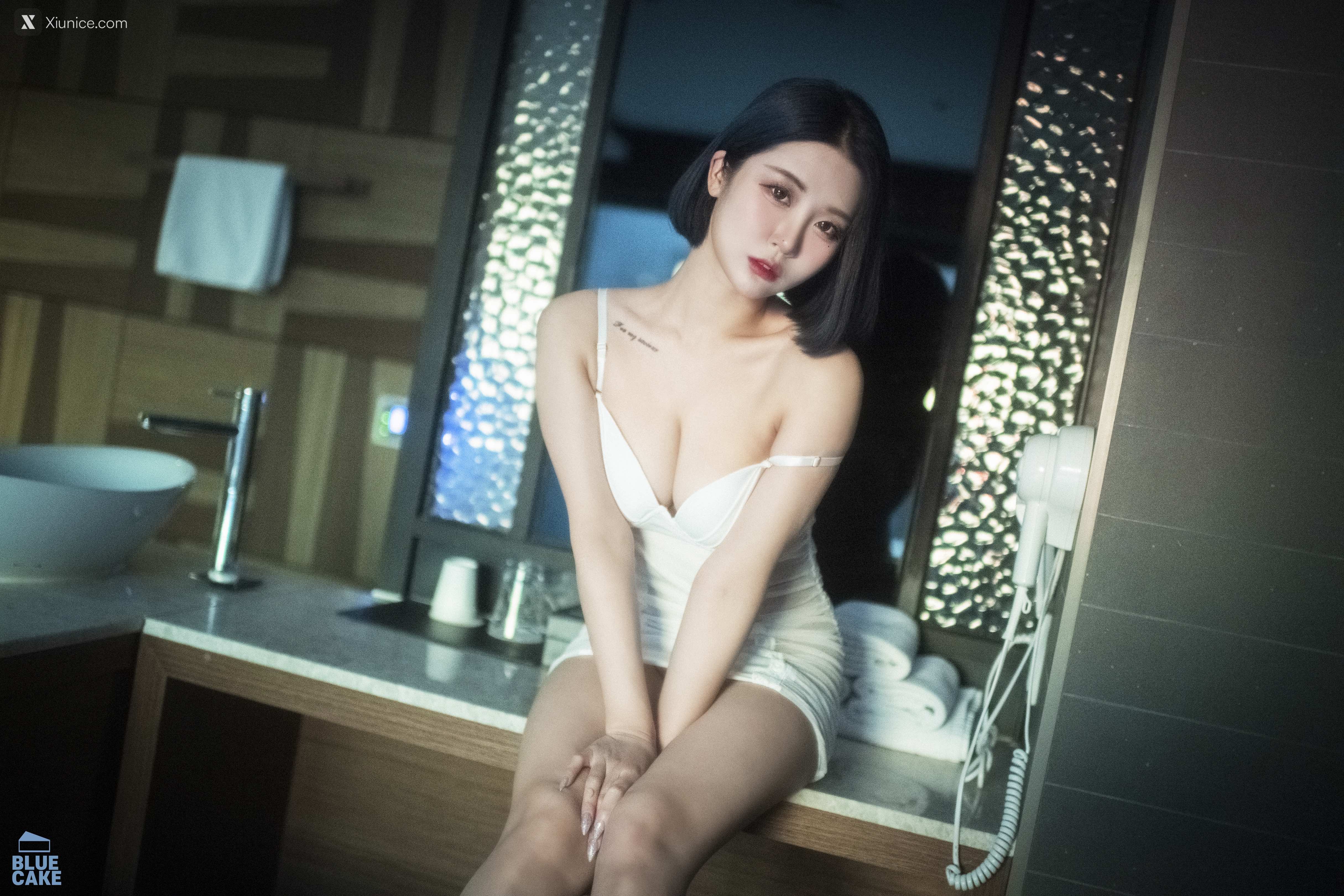 BLUECAKE Bomi (보미) SECRET 66
