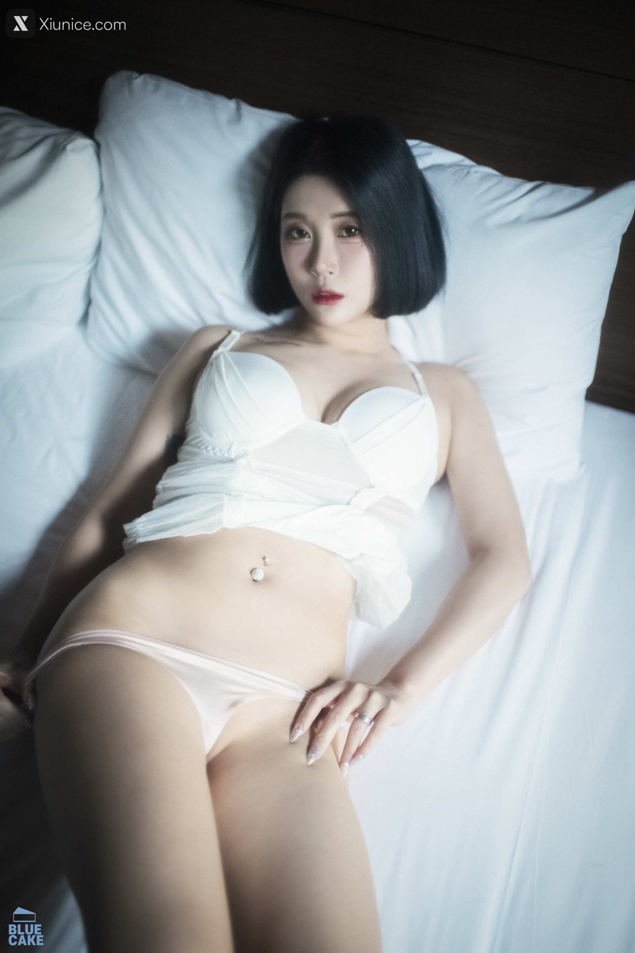BLUECAKE Bomi (보미) SECRET 90
