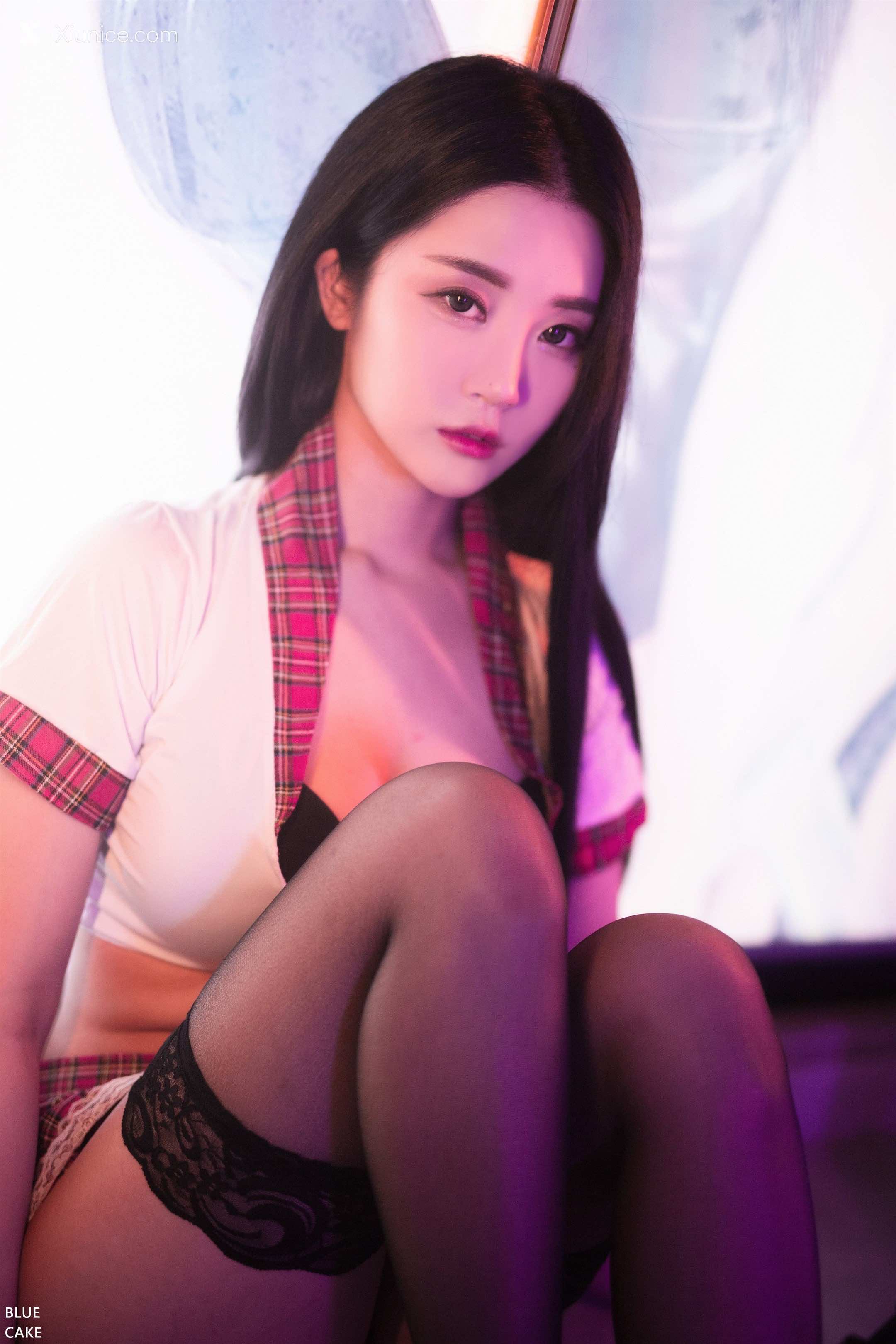 BLUECAKE Bomi (보미) Siren 27