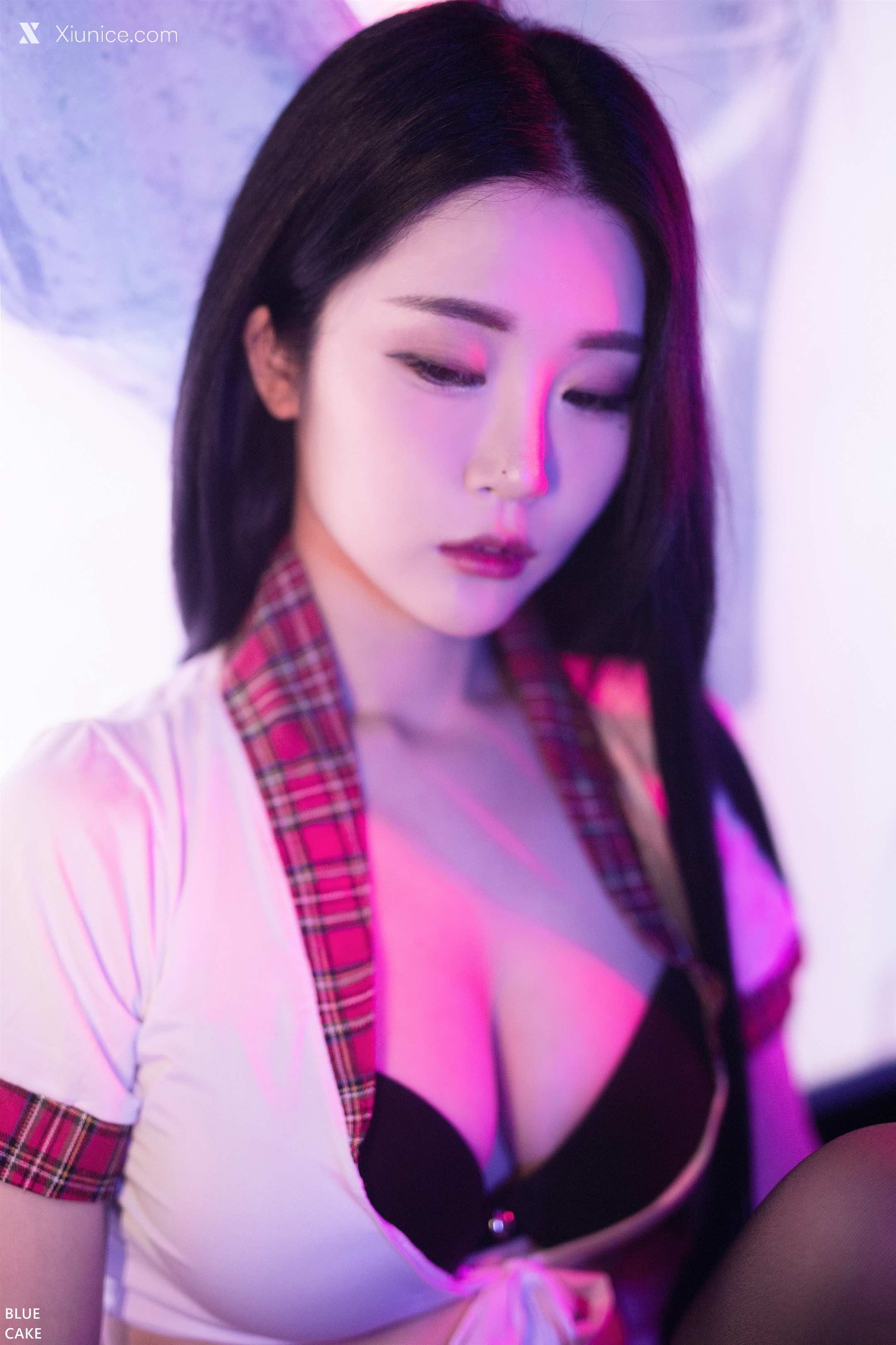 BLUECAKE Bomi (보미) Siren 29