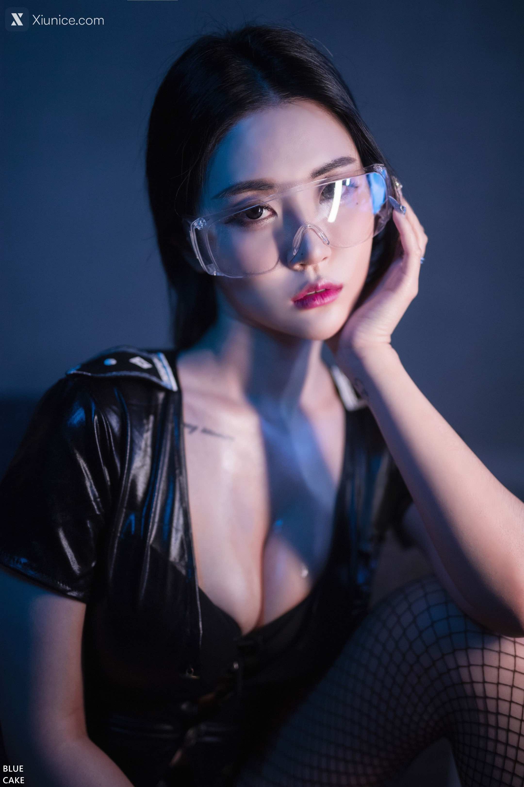 BLUECAKE Bomi (보미) Siren 67