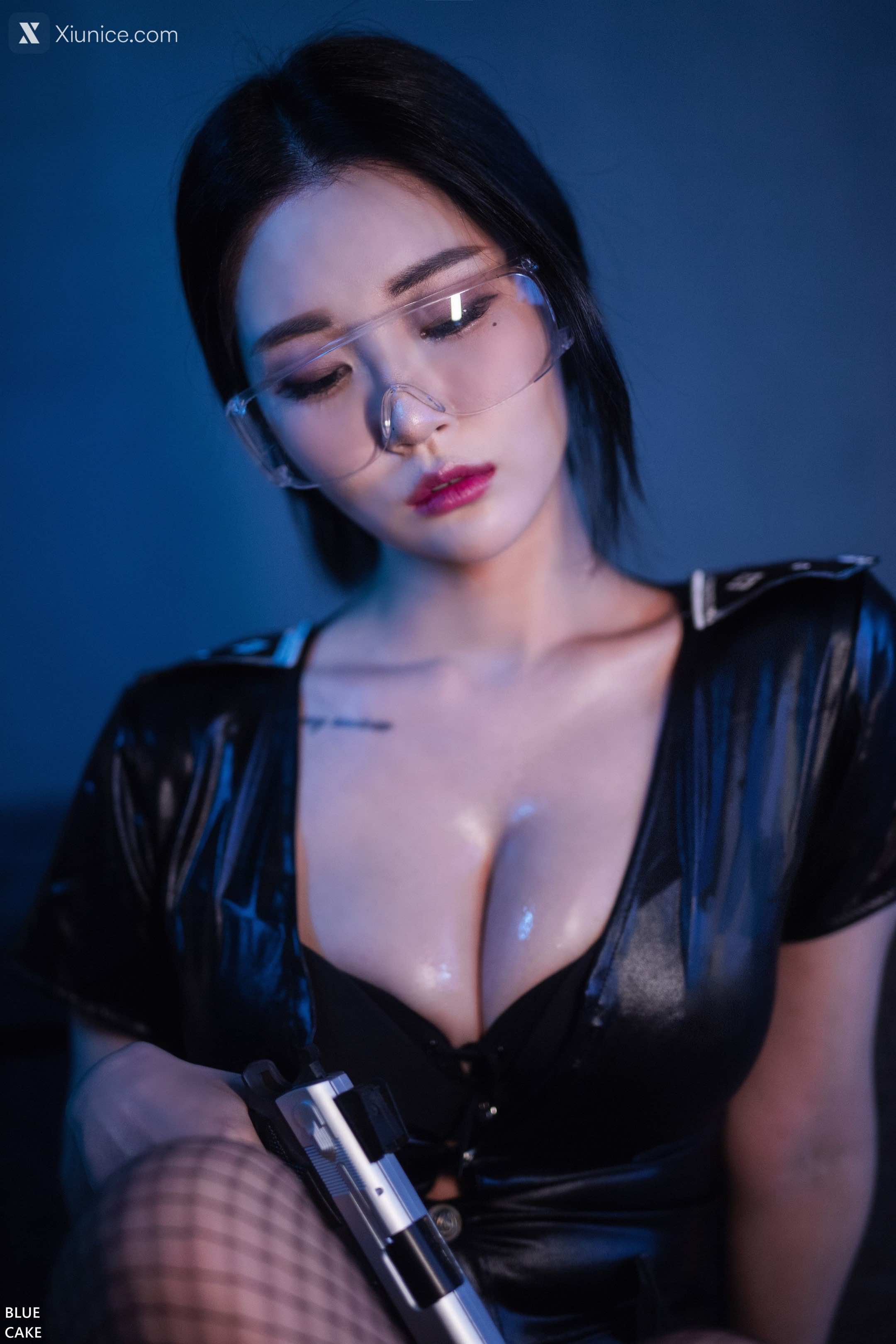BLUECAKE Bomi (보미) Siren 69