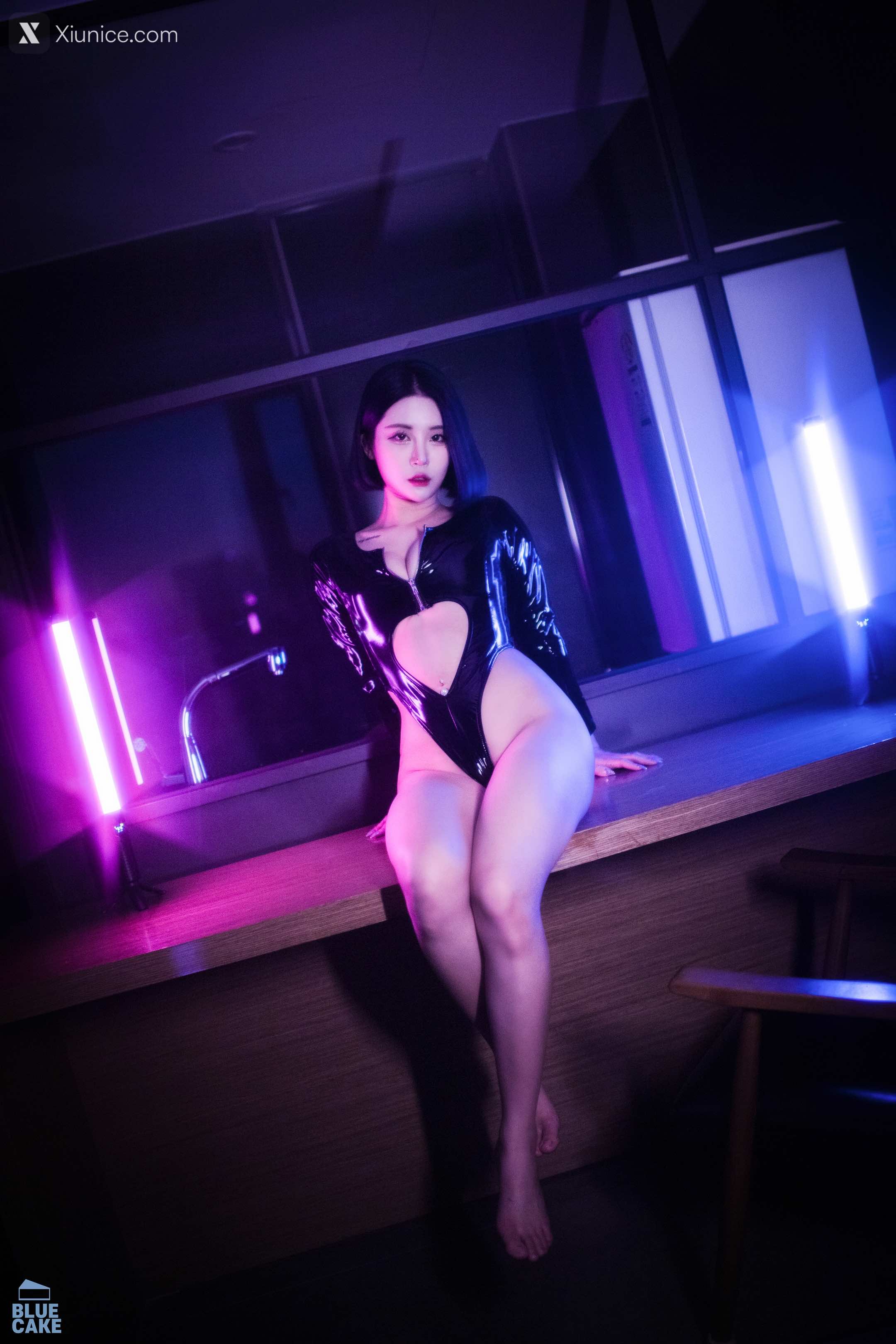 BLUECAKE Bomi (보미) City Of Night 42