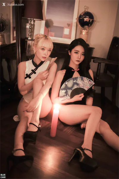 BLUECAKE Bomi (보미) & Zia (지아) Mandarin 59 Cover