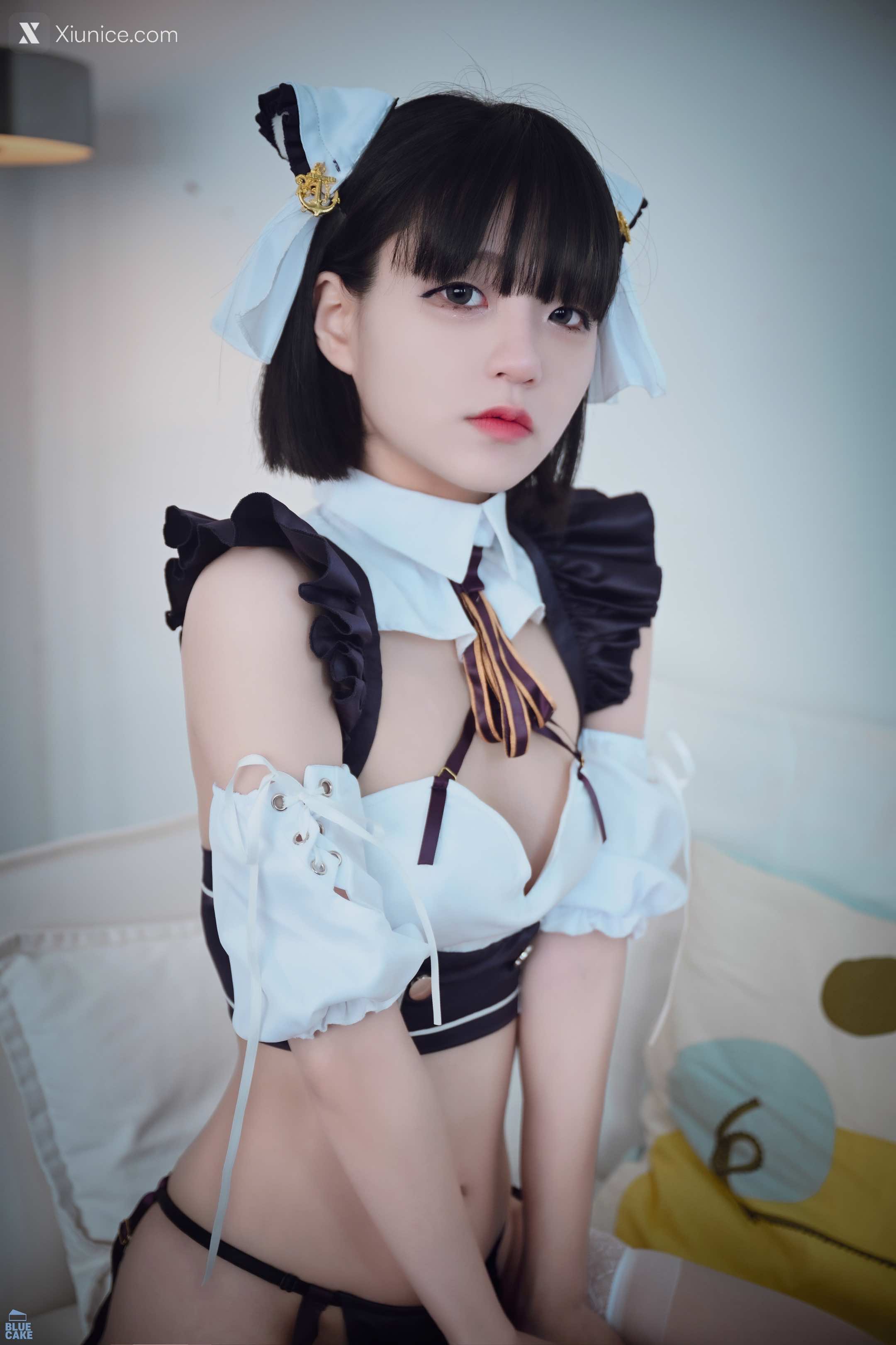 BLUECAKE Jeong Jenny (정제니) Maid Cosplay 24