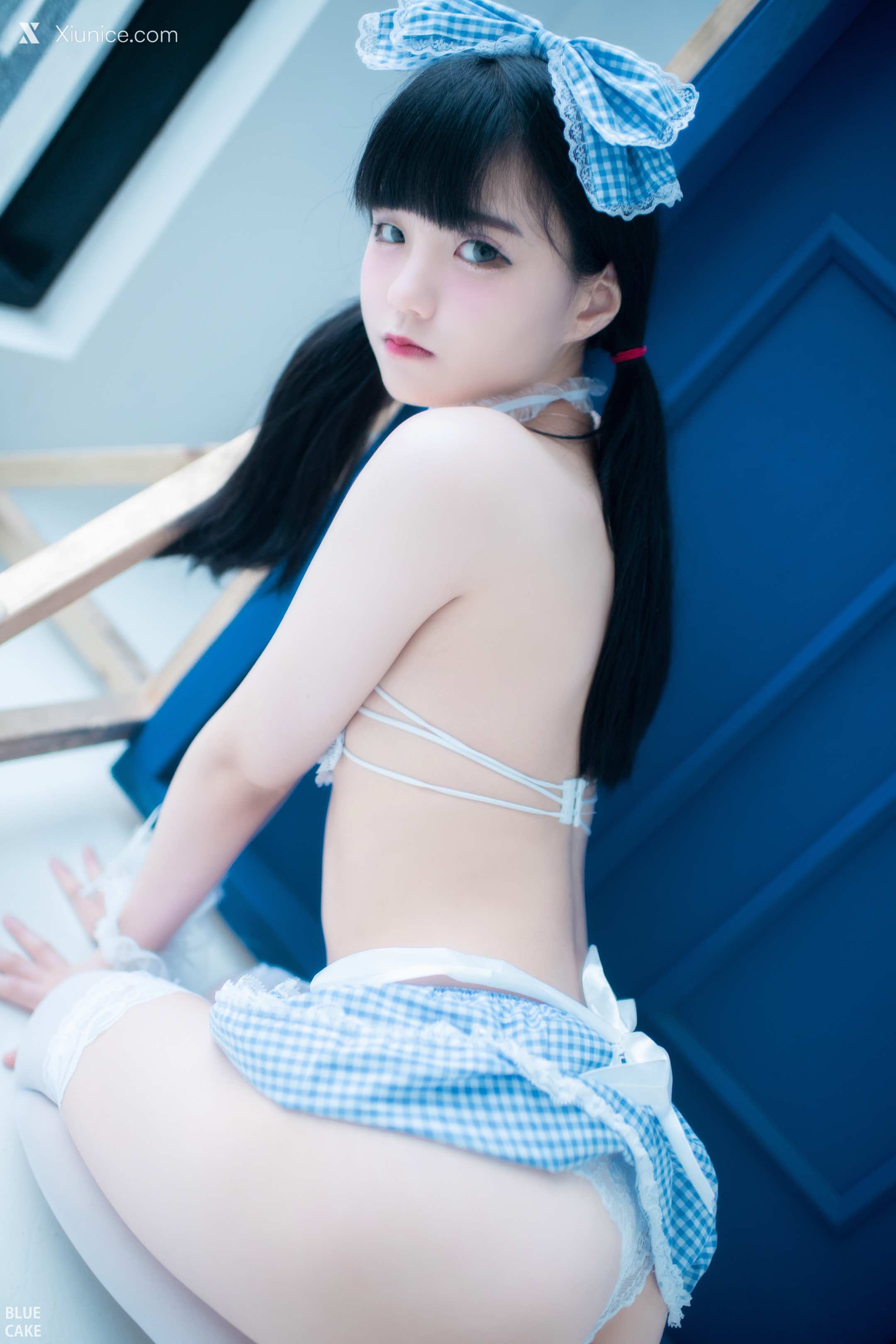 BLUECAKE Jeong Jenny (정제니) WHITE 62