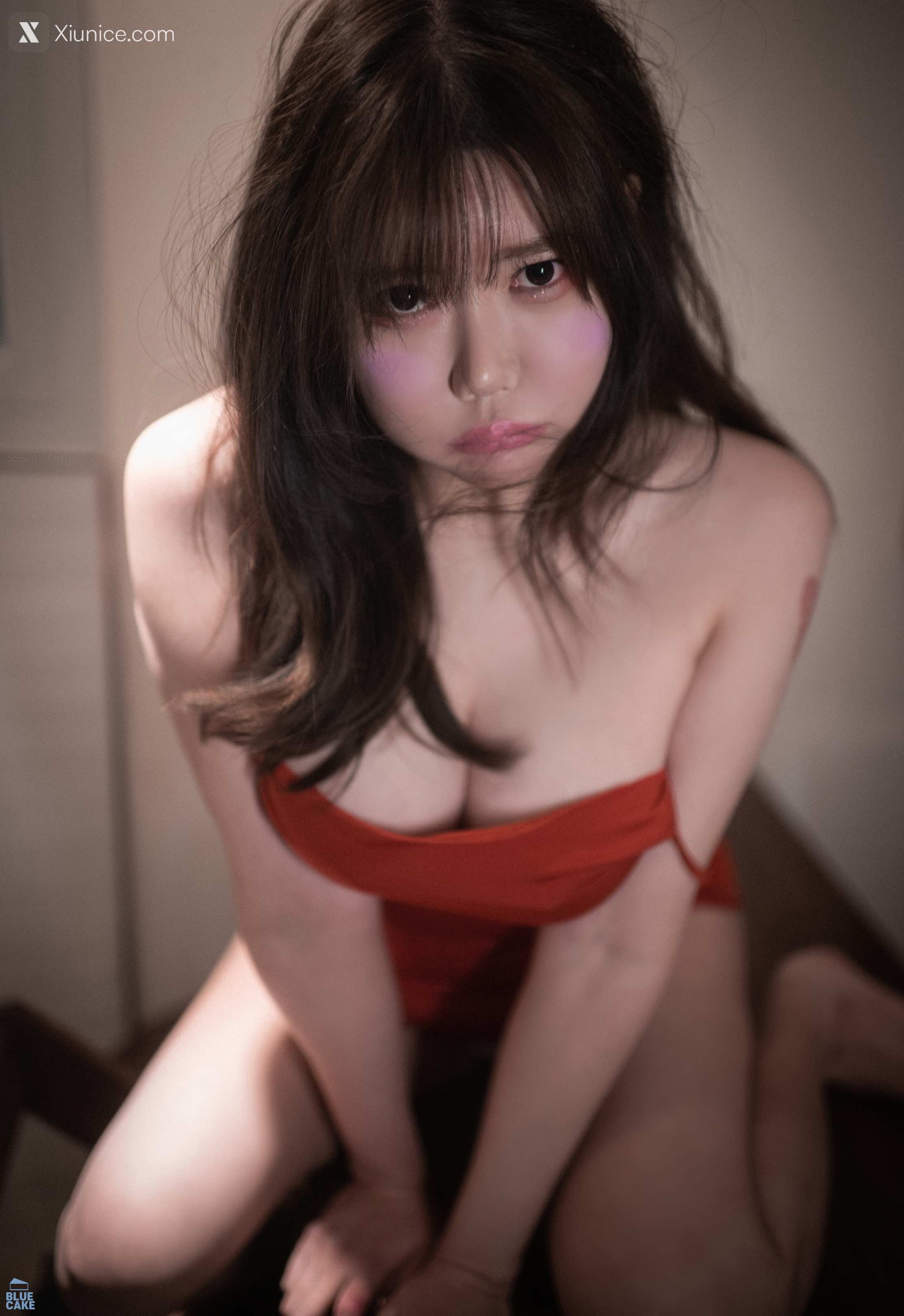 BLUECAKE SUA (지수아) Enjoy Oneself 47