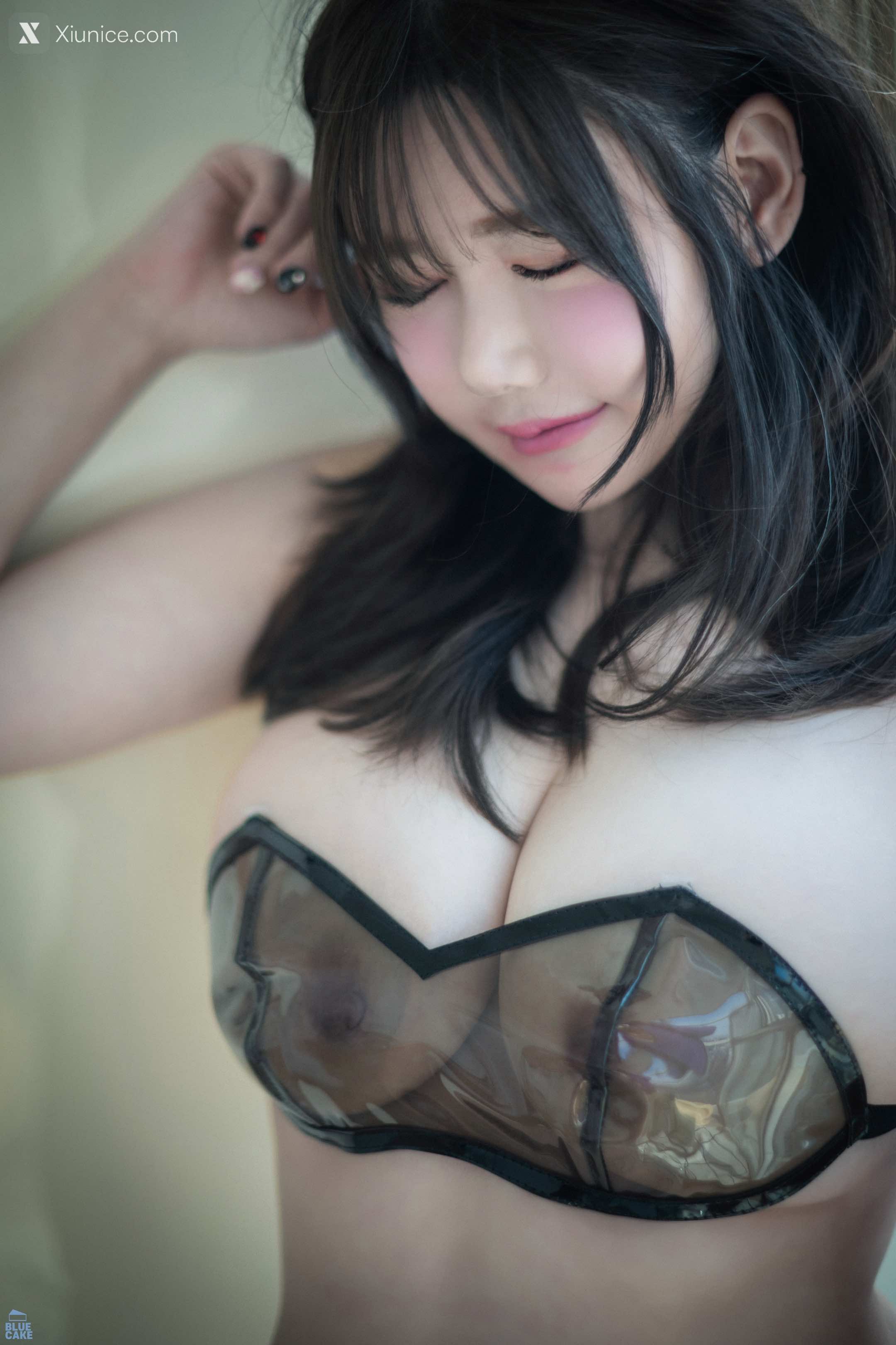 BLUECAKE SUA (지수아) Vol.05 Nude Bikini Black (RED+) 23