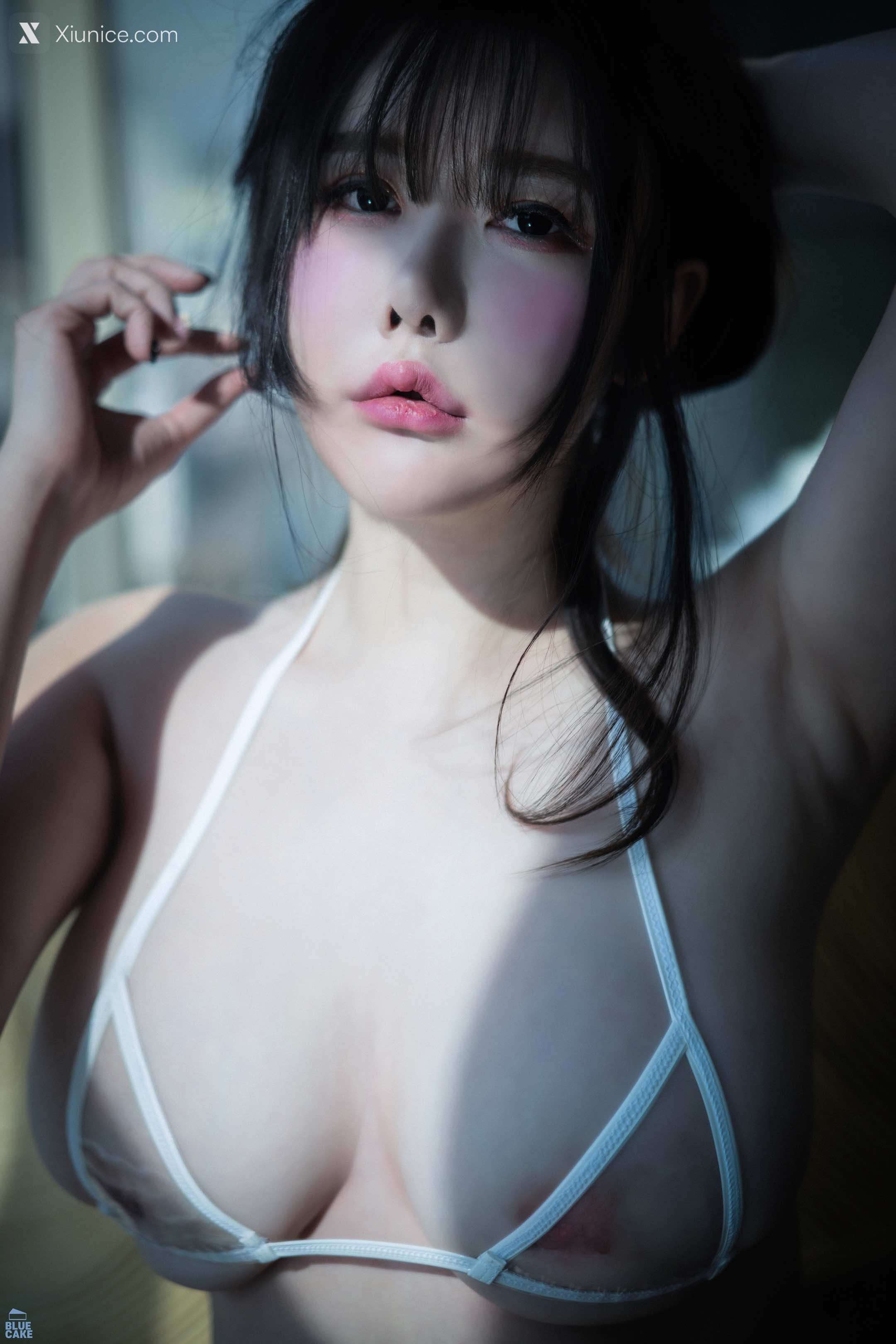 BLUECAKE SUA (지수아) Vol.05 Nude Bikini White (RED+) 30