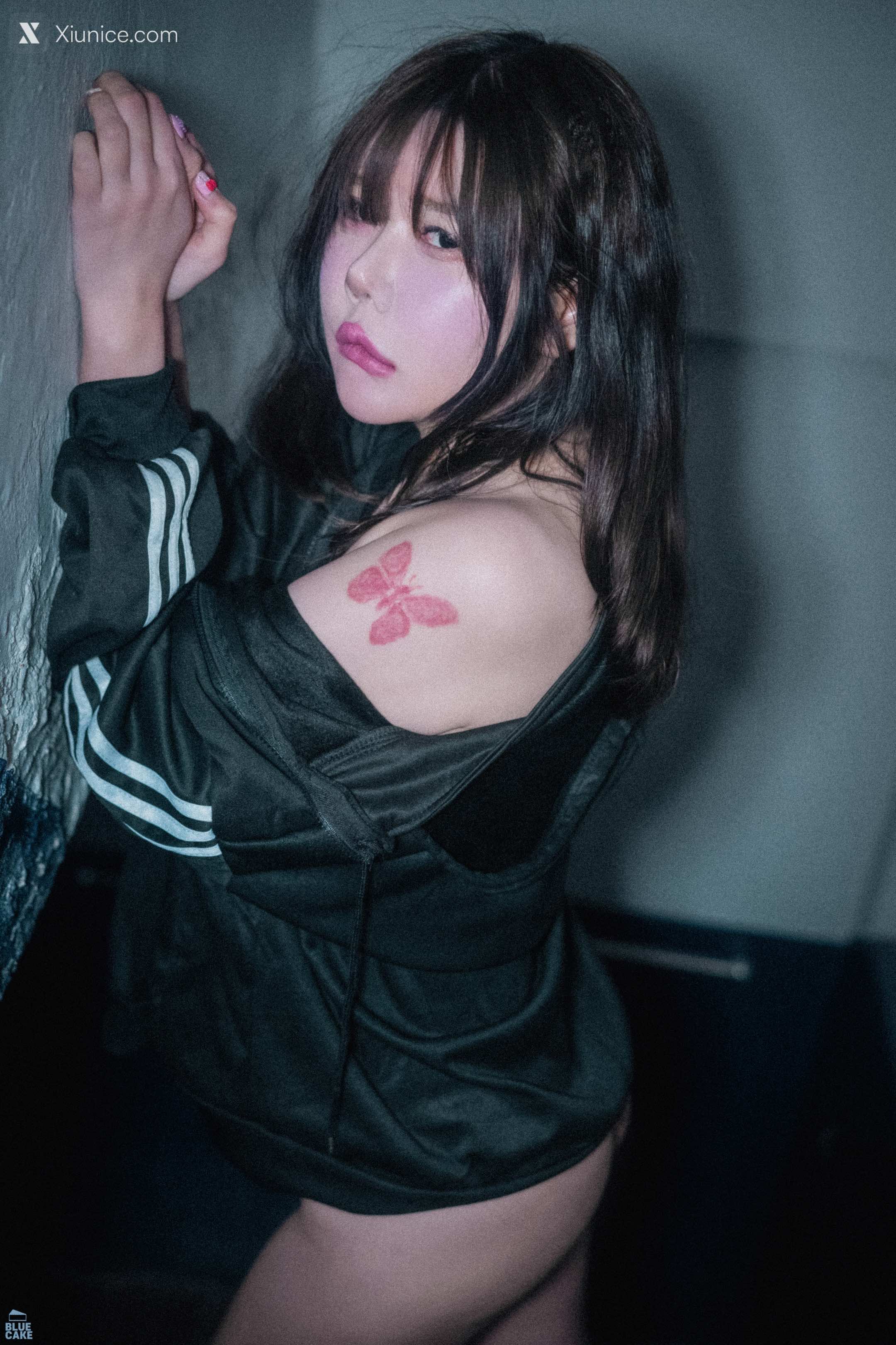 BLUECAKE SUA (지수아) Vol.05 Real 100% Outdoor 68