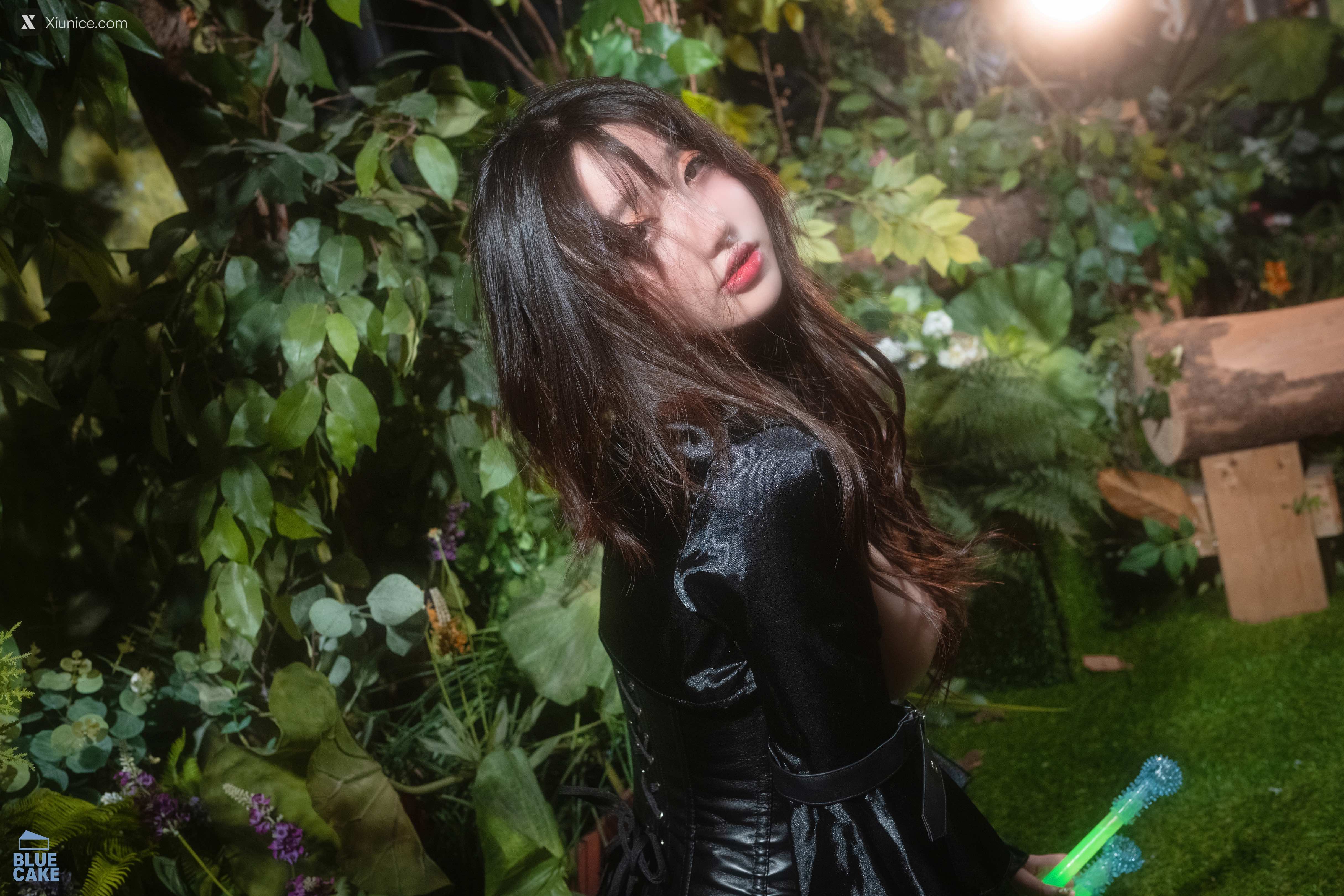 BLUECAKE Son Ye Eun (손예은) Tentacle Bukkake 41