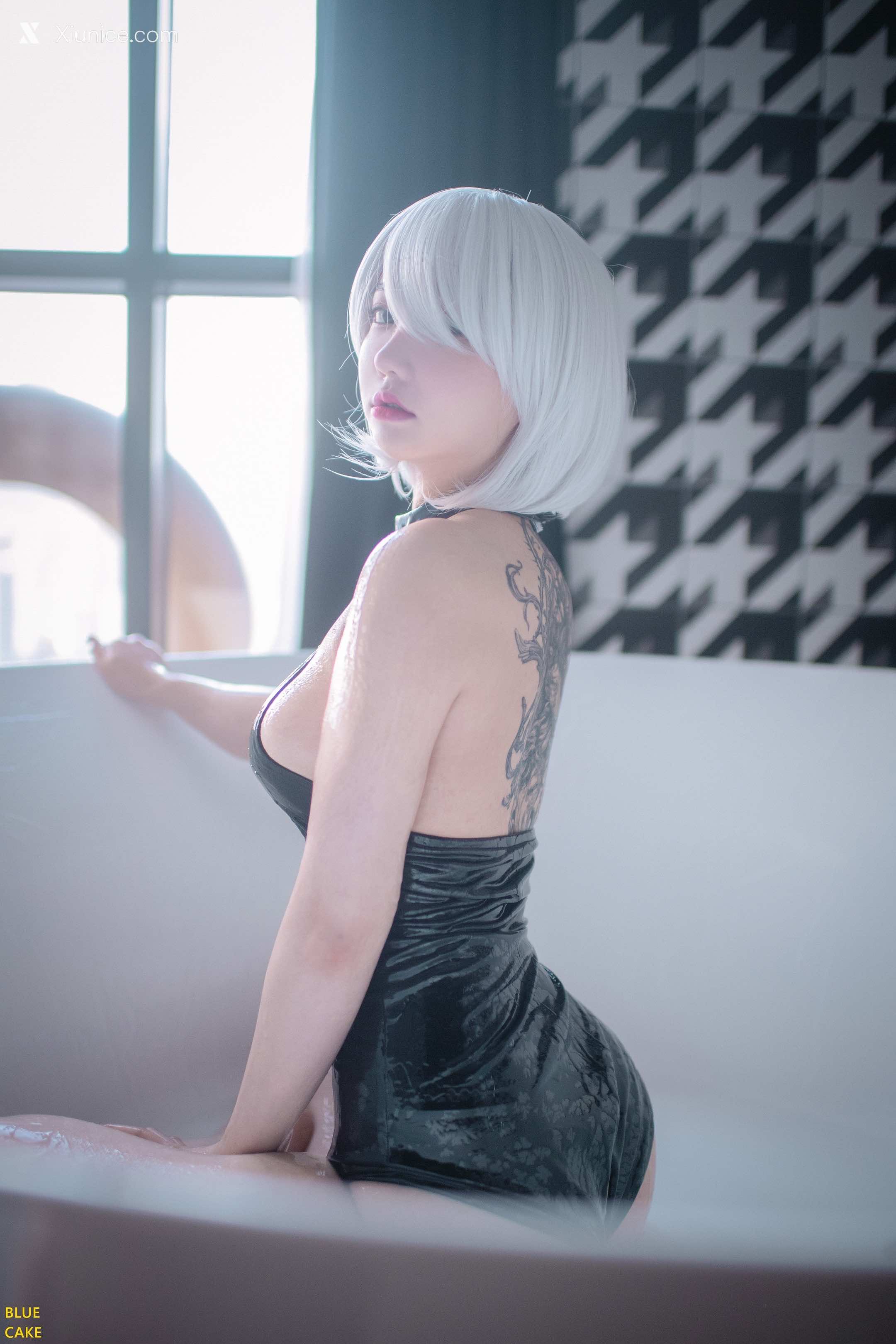 BLUECAKE Son Ye Eun (손예은) 2B RED (+RED.Ver) 95