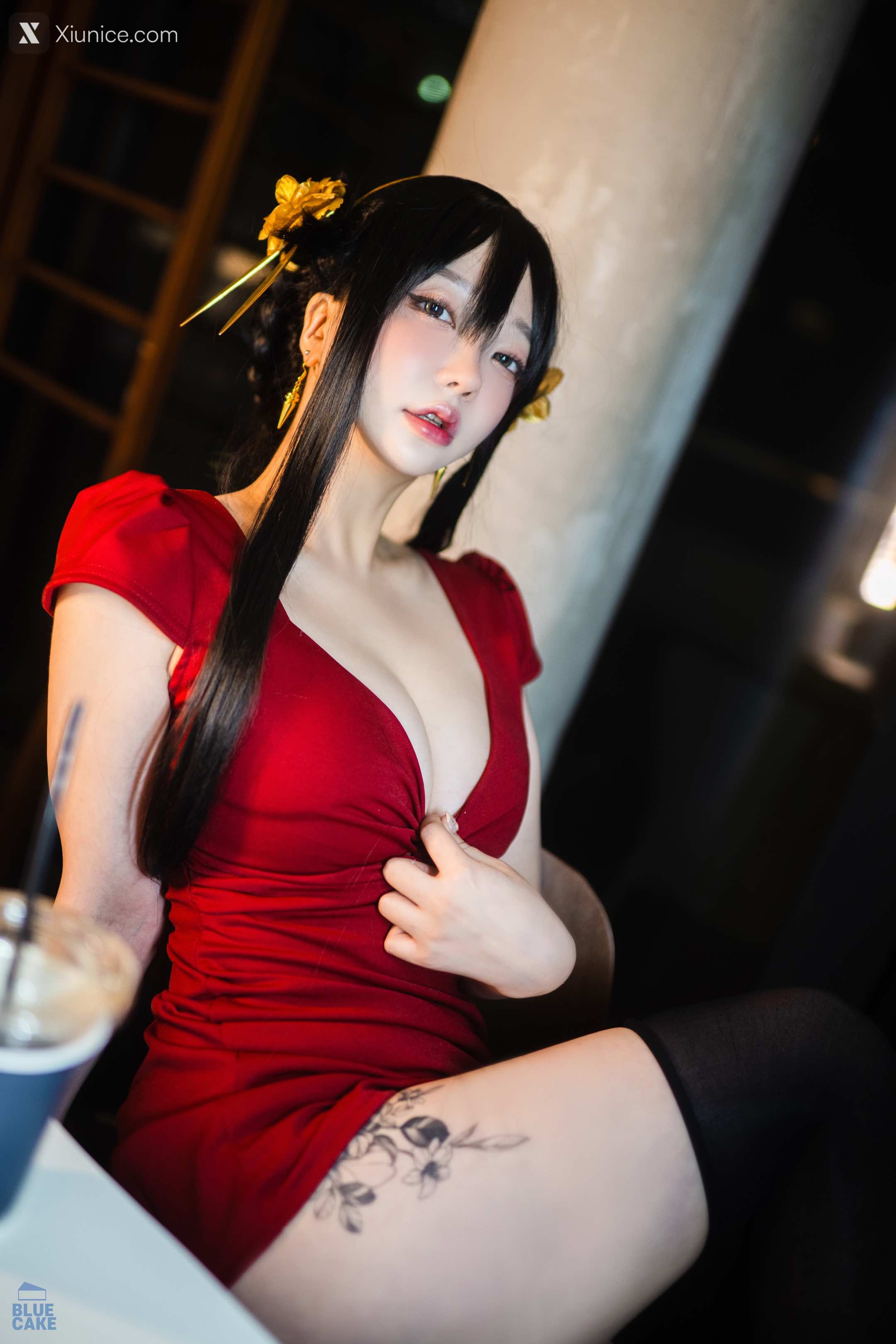 BLUECAKE Son Ye Eun (손예은) Black Rose RED+ 106