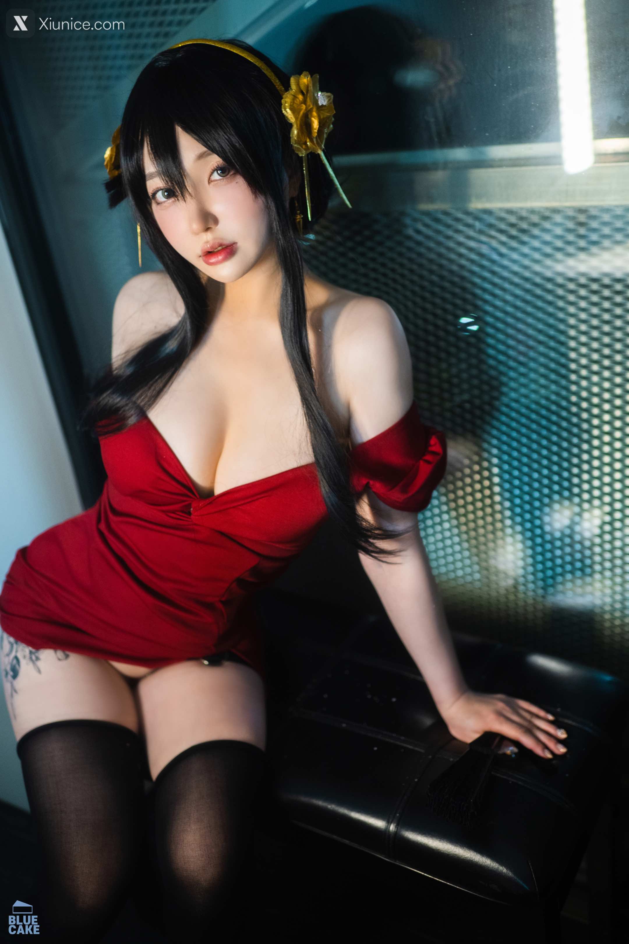 BLUECAKE Son Ye Eun (손예은) Black Rose RED+ 128