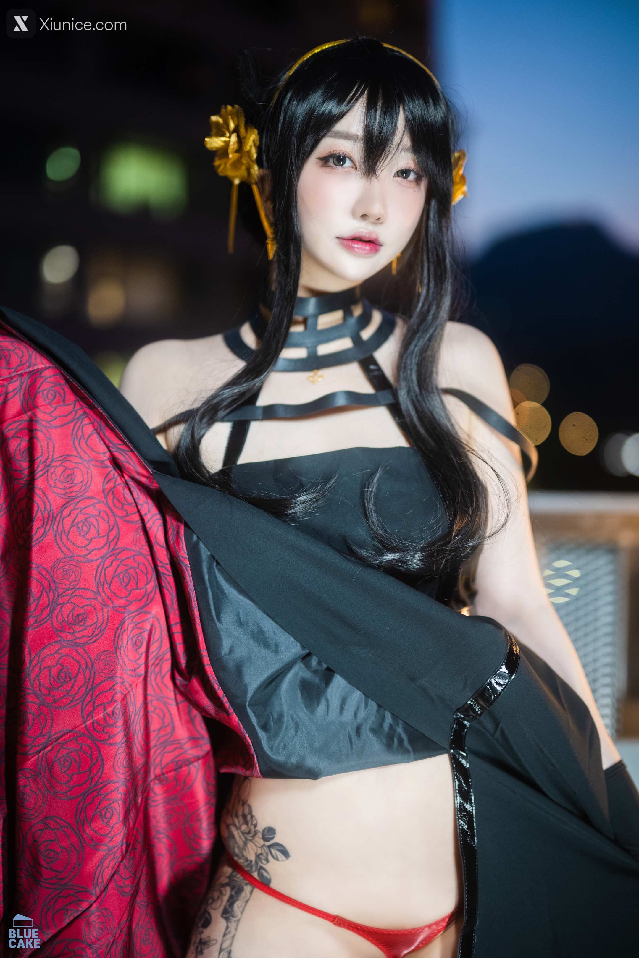 BLUECAKE Son Ye Eun (손예은) Black Rose RED+ 17