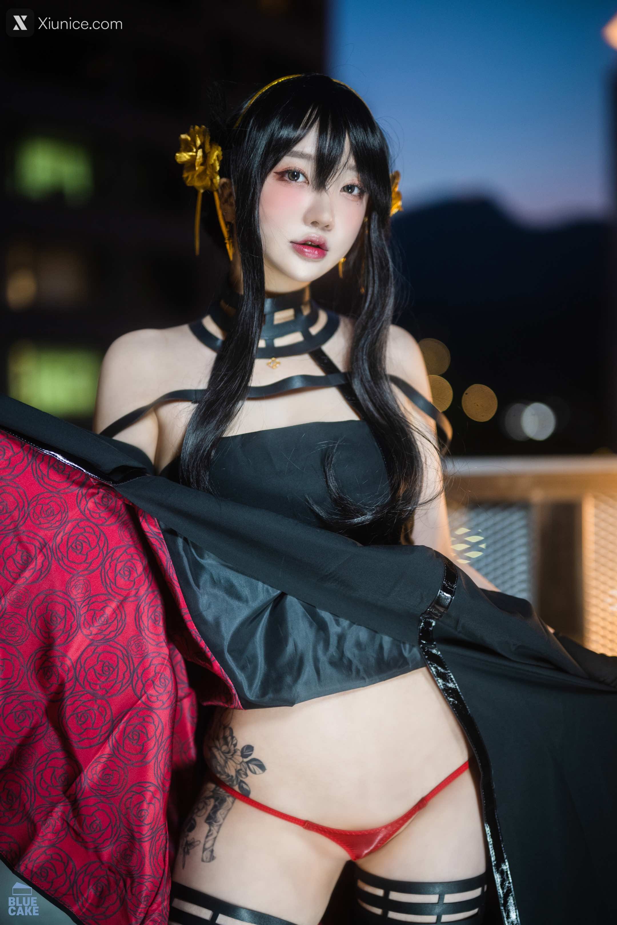 BLUECAKE Son Ye Eun (손예은) Black Rose RED+ 18