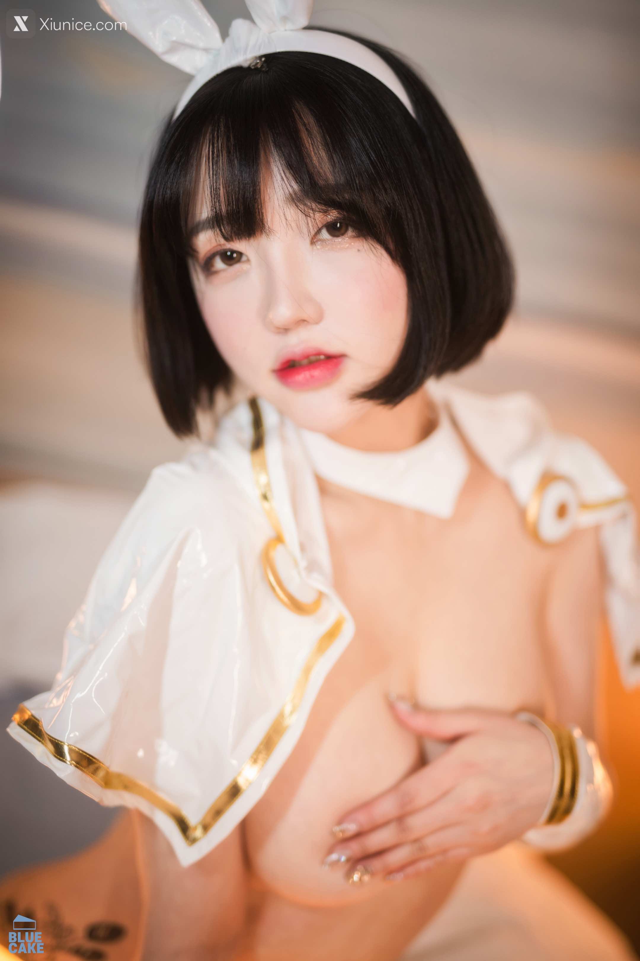 BLUECAKE Son Ye Eun (손예은) BunnyLuXXX 17