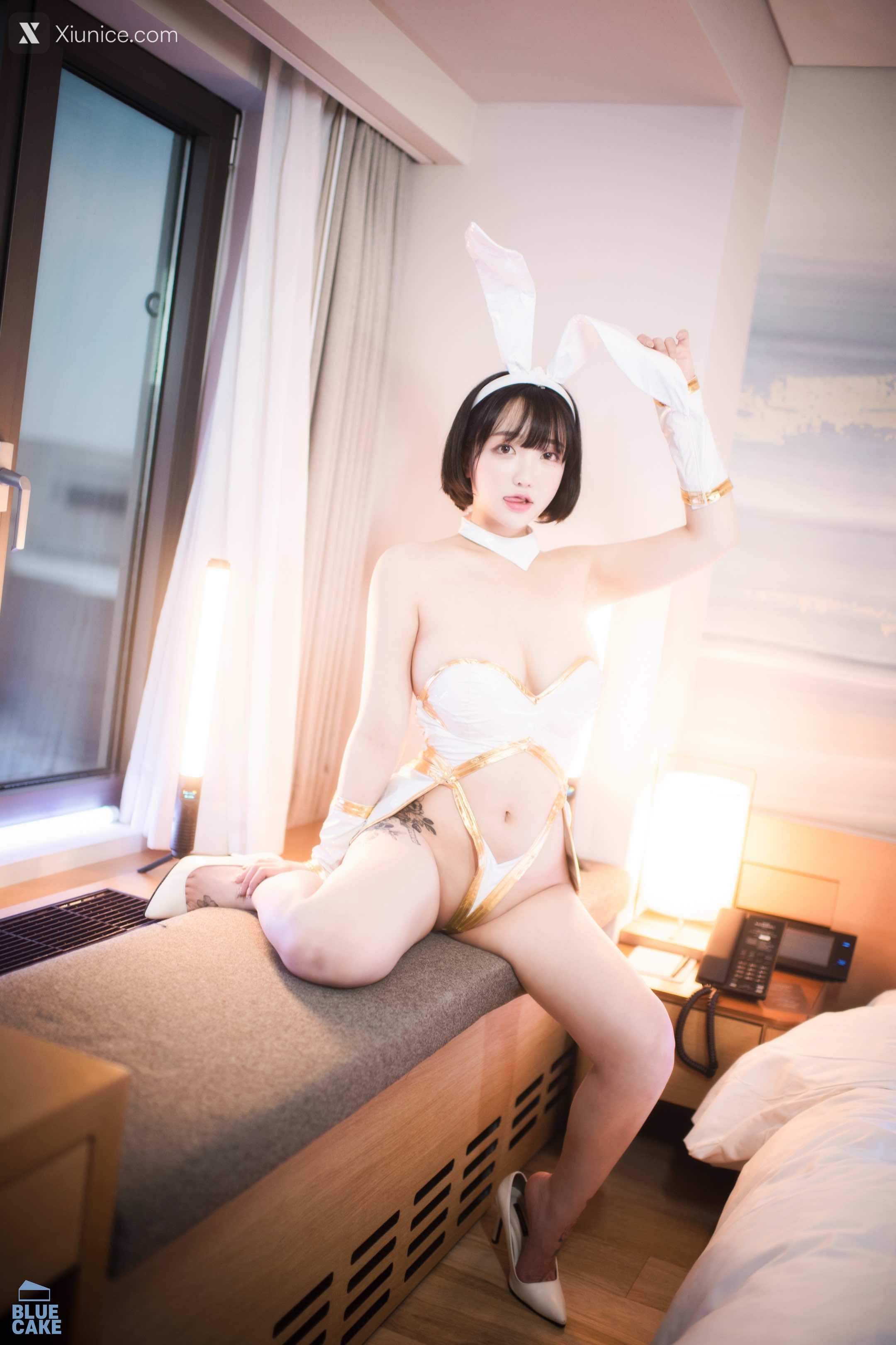 BLUECAKE Son Ye Eun (손예은) BunnyLuXXX 26