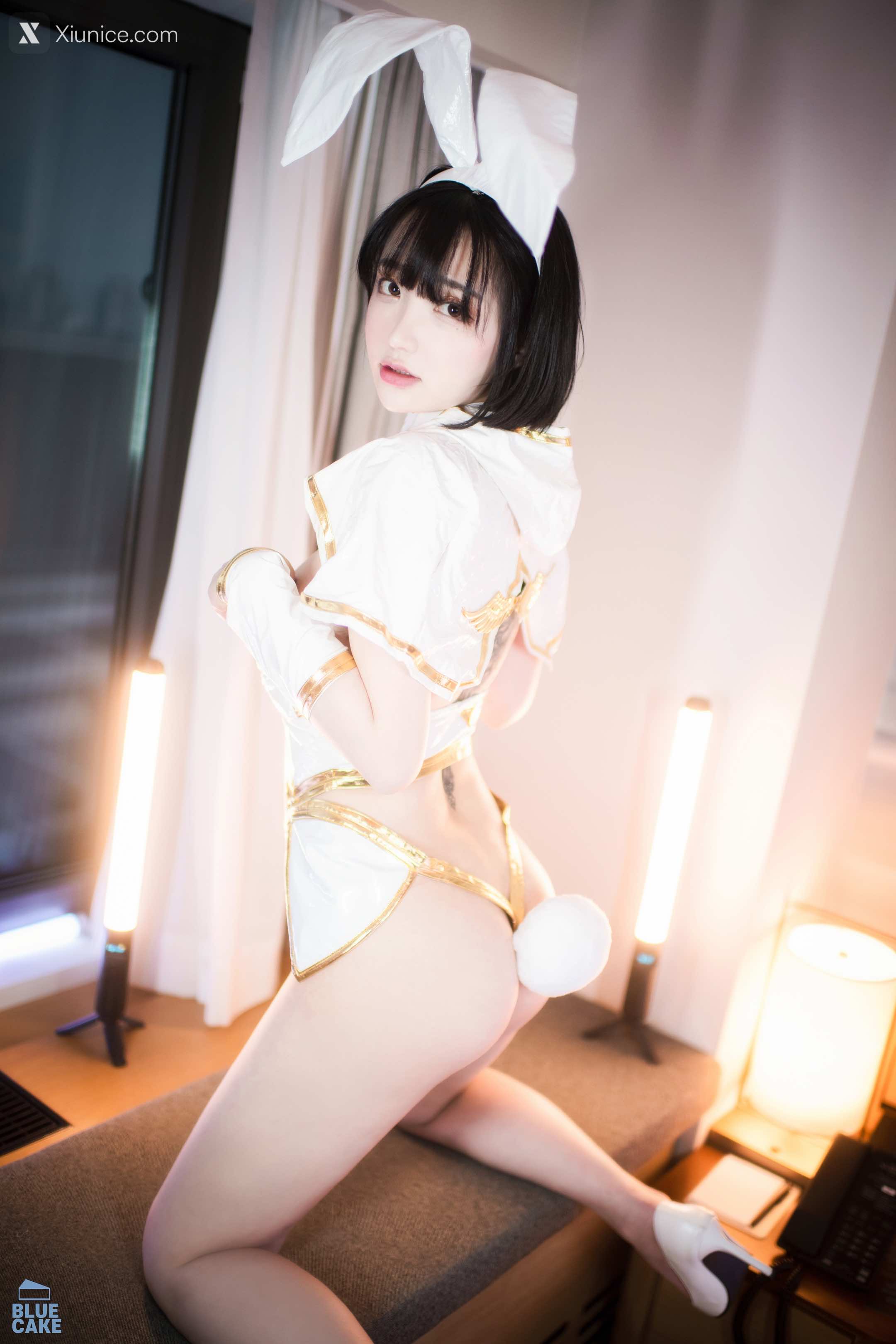 BLUECAKE Son Ye Eun (손예은) BunnyLuXXX 31