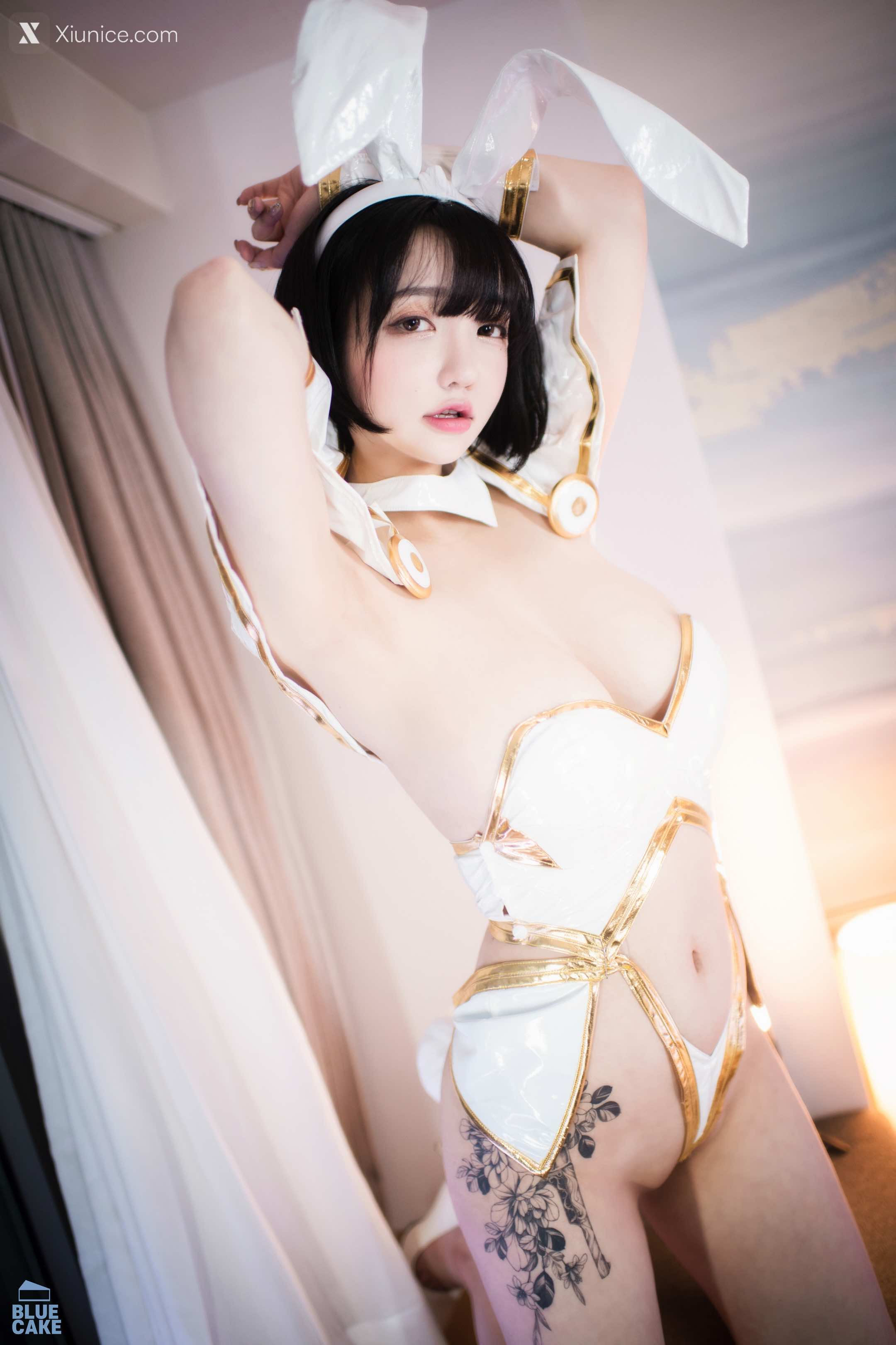 BLUECAKE Son Ye Eun (손예은) BunnyLuXXX 48