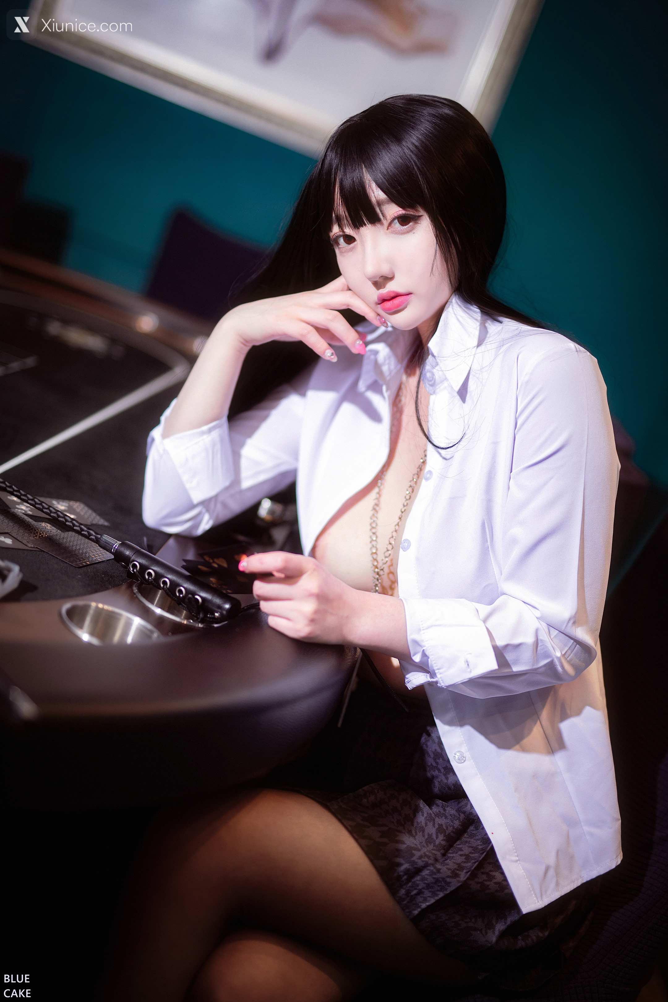 BLUECAKE Son Ye Eun (손예은) Hardcore Gambling 34
