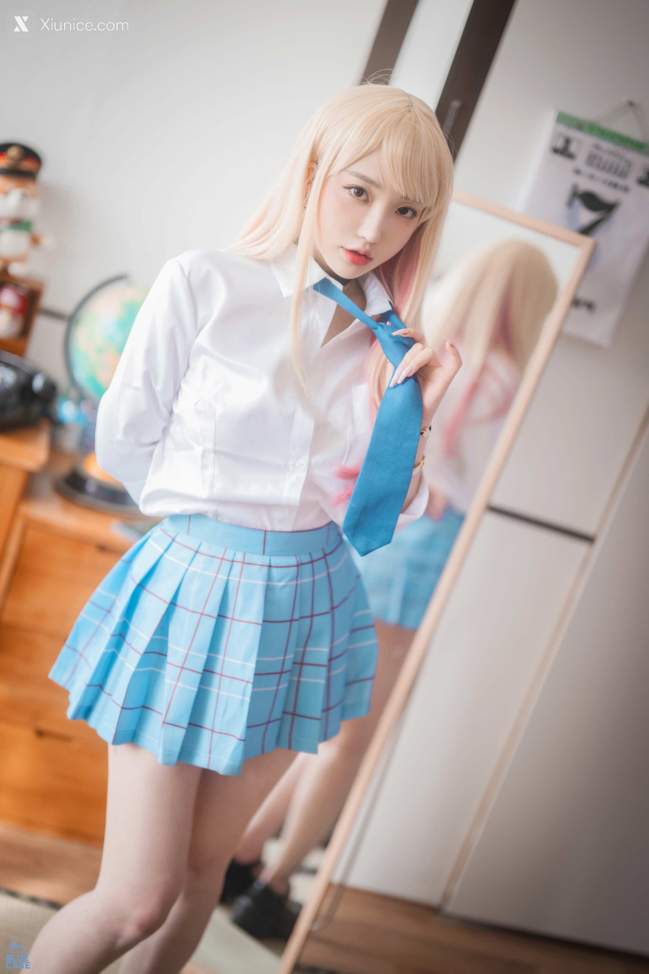 BLUECAKE Son Ye Eun (손예은) Marin Kitagawa WHITE Ver 2