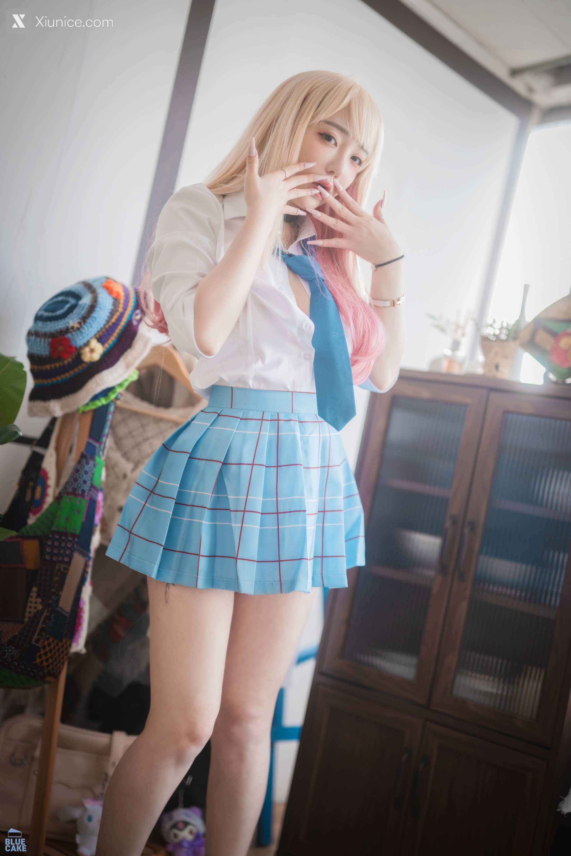 BLUECAKE Son Ye Eun (손예은) Marin Kitagawa WHITE Ver 28