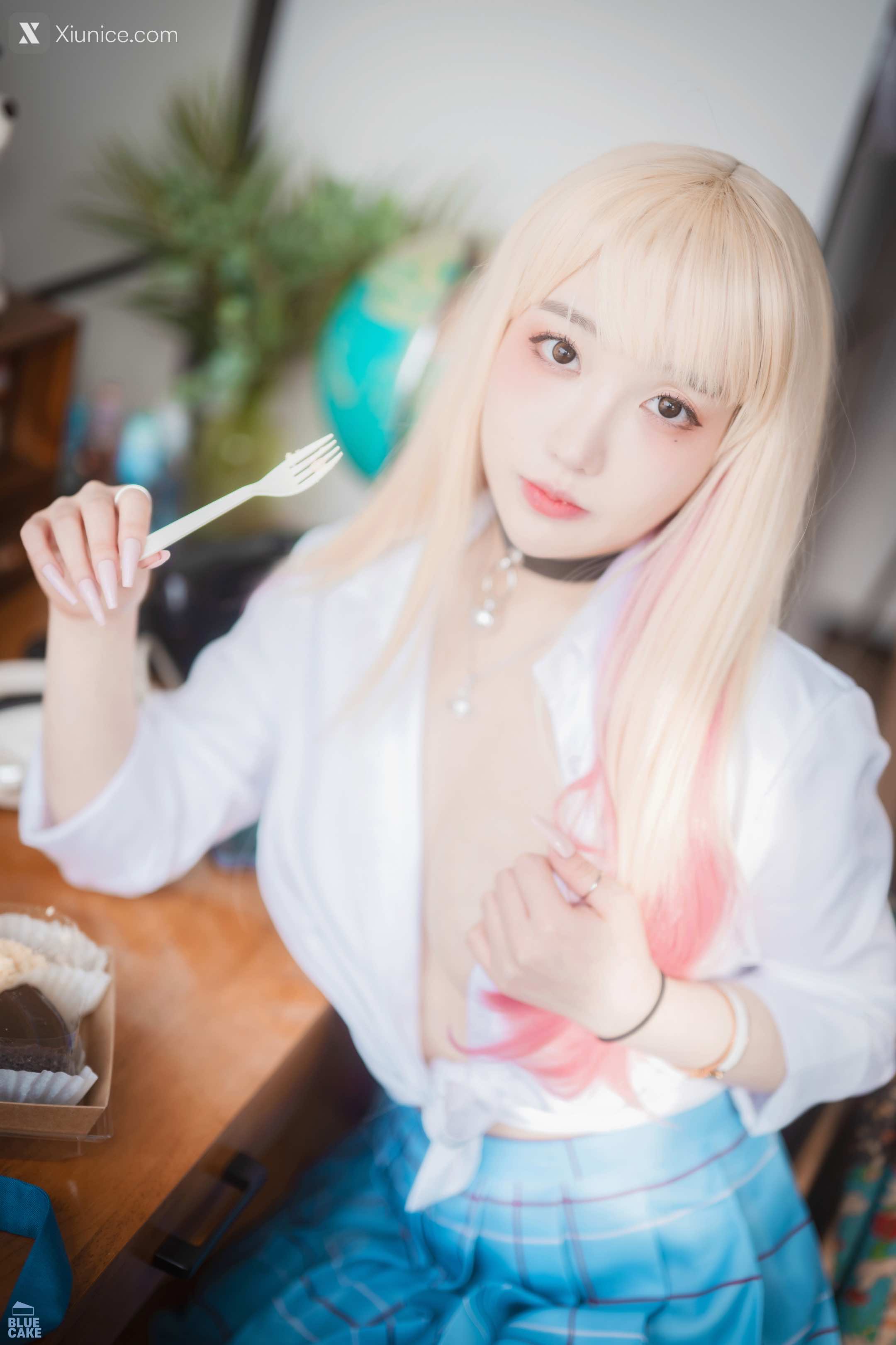 BLUECAKE Son Ye Eun (손예은) Marin Kitagawa WHITE Ver 45