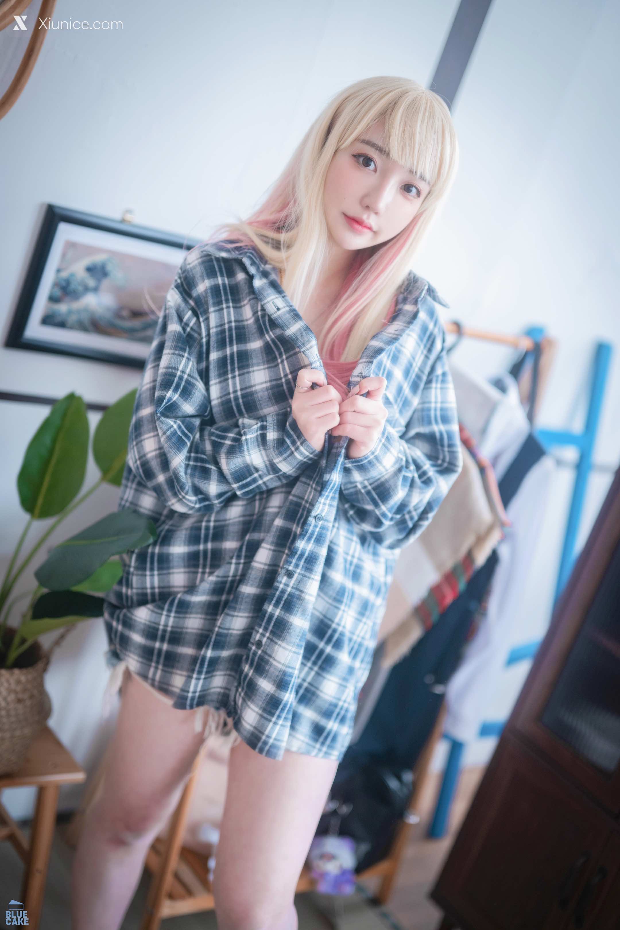 BLUECAKE Son Ye Eun (손예은) Marin Kitagawa WHITE Ver 90