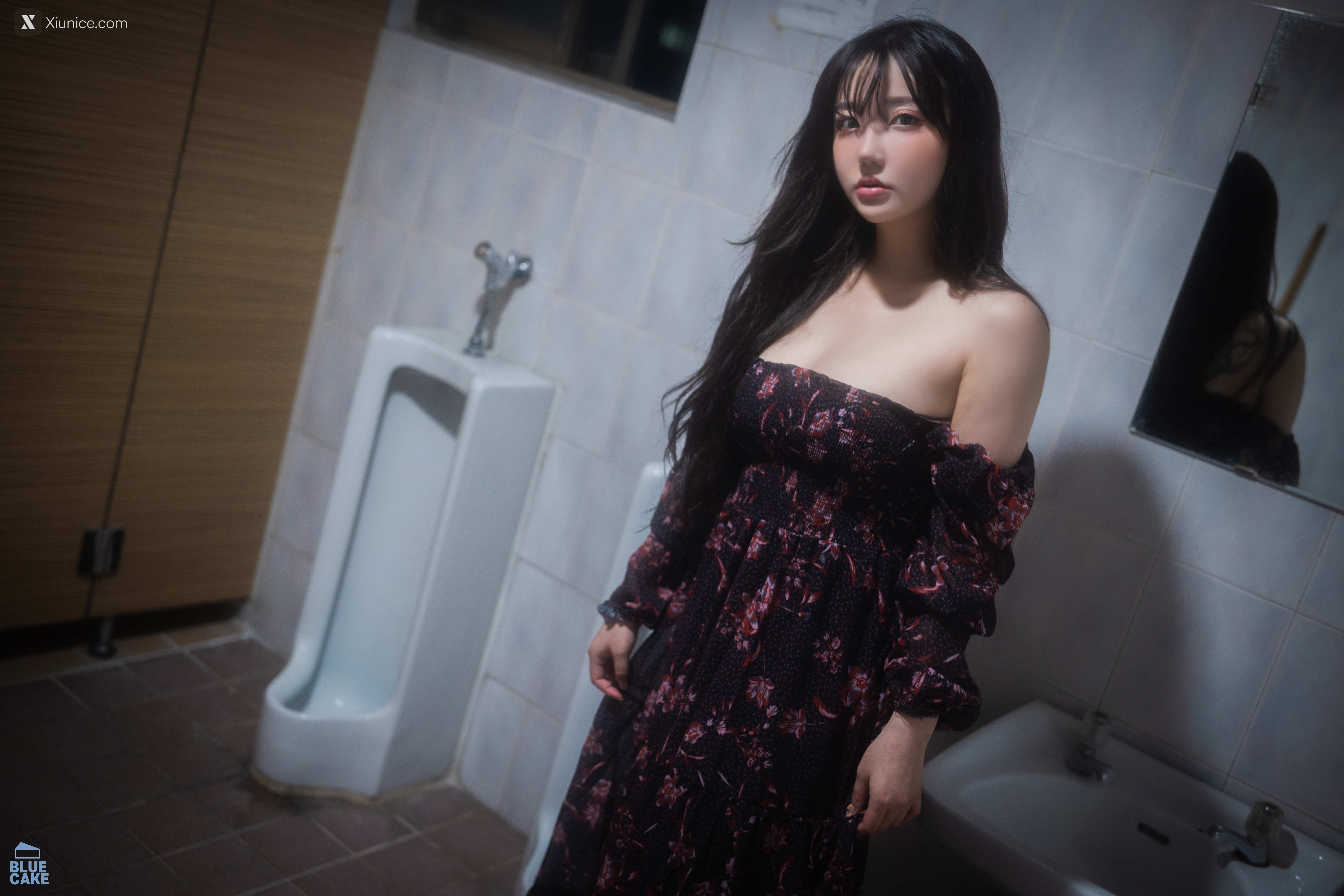 BLUECAKE Son Ye Eun (손예은) Nothing WHITE 1