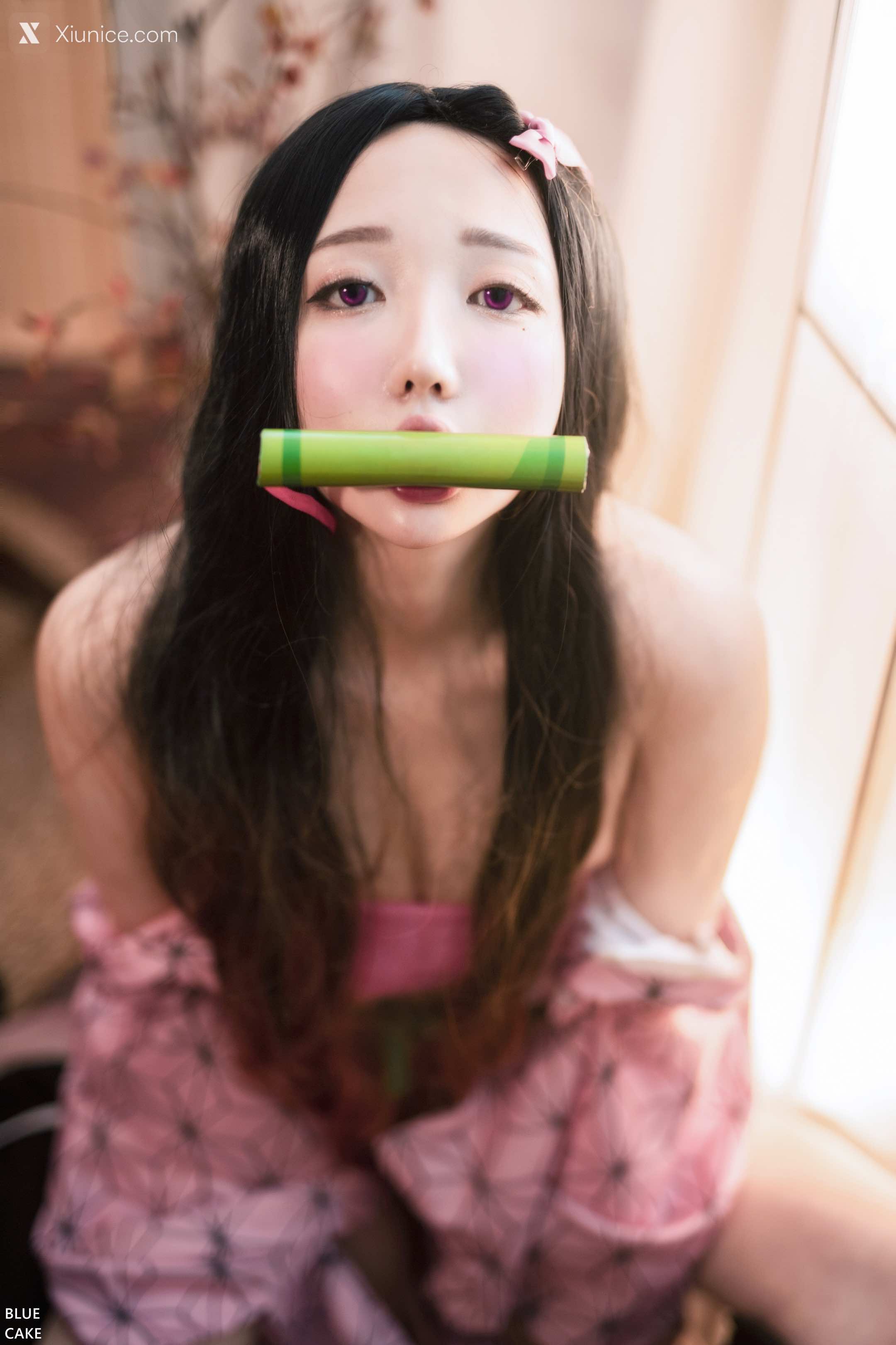 BLUECAKE Son Ye Eun (손예은) Pink Oni 24