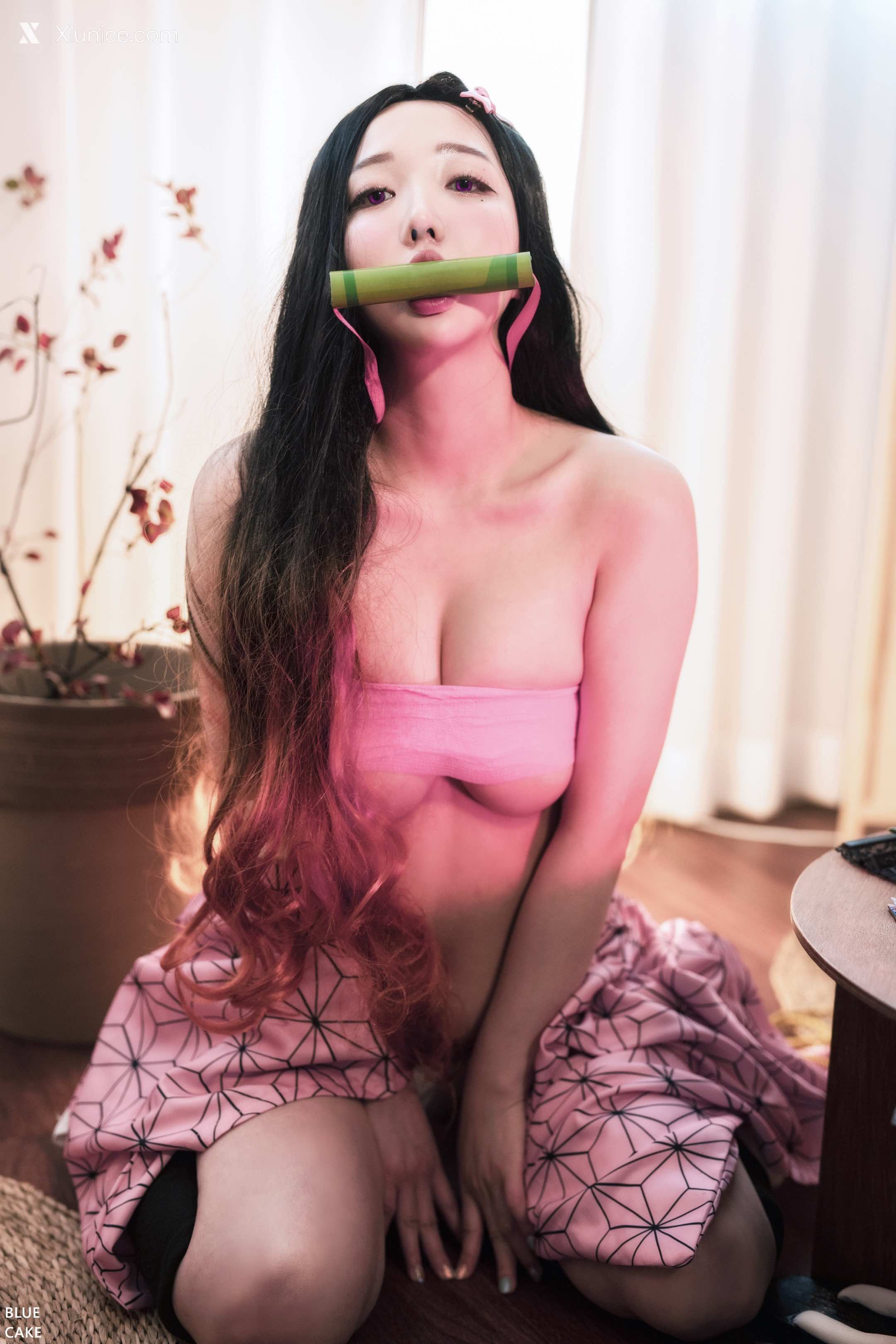 BLUECAKE Son Ye Eun (손예은) Pink Oni 31