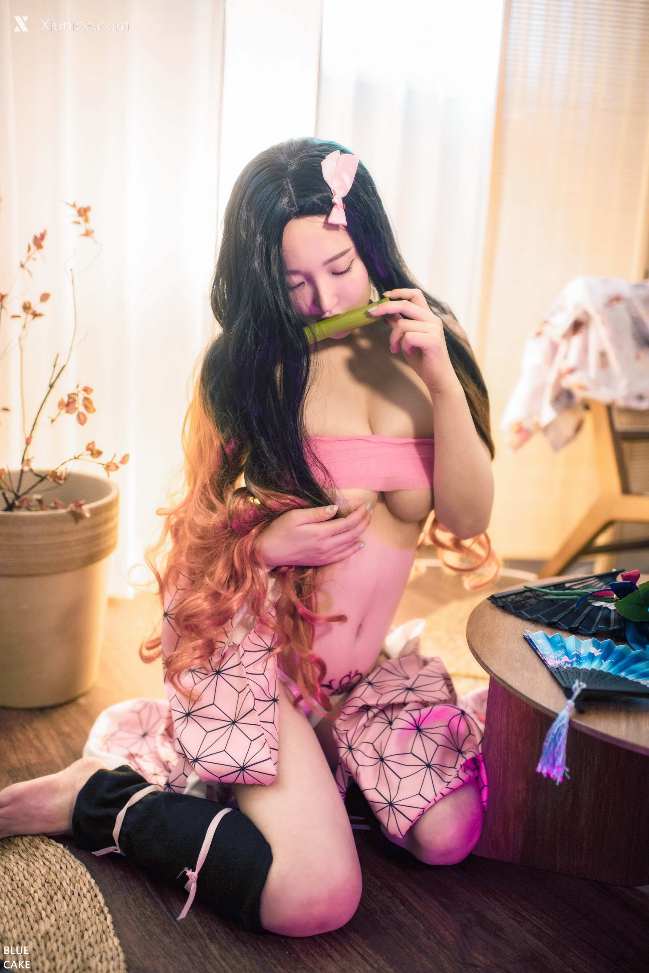 BLUECAKE Son Ye Eun (손예은) Pink Oni 35