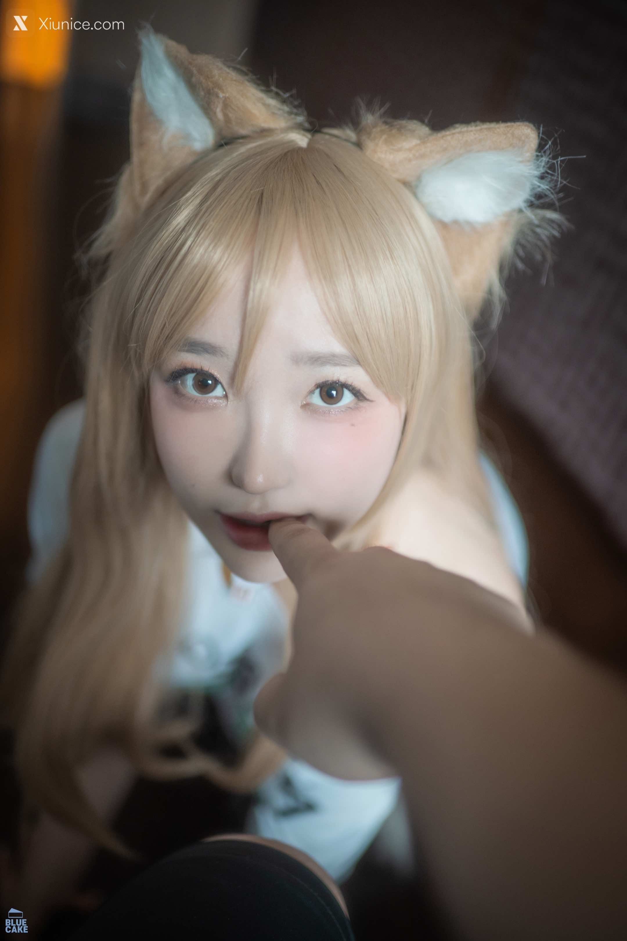 BLUECAKE Son Ye Eun (손예은) Puss Puss (+RED Ver + COSPLAY) 119