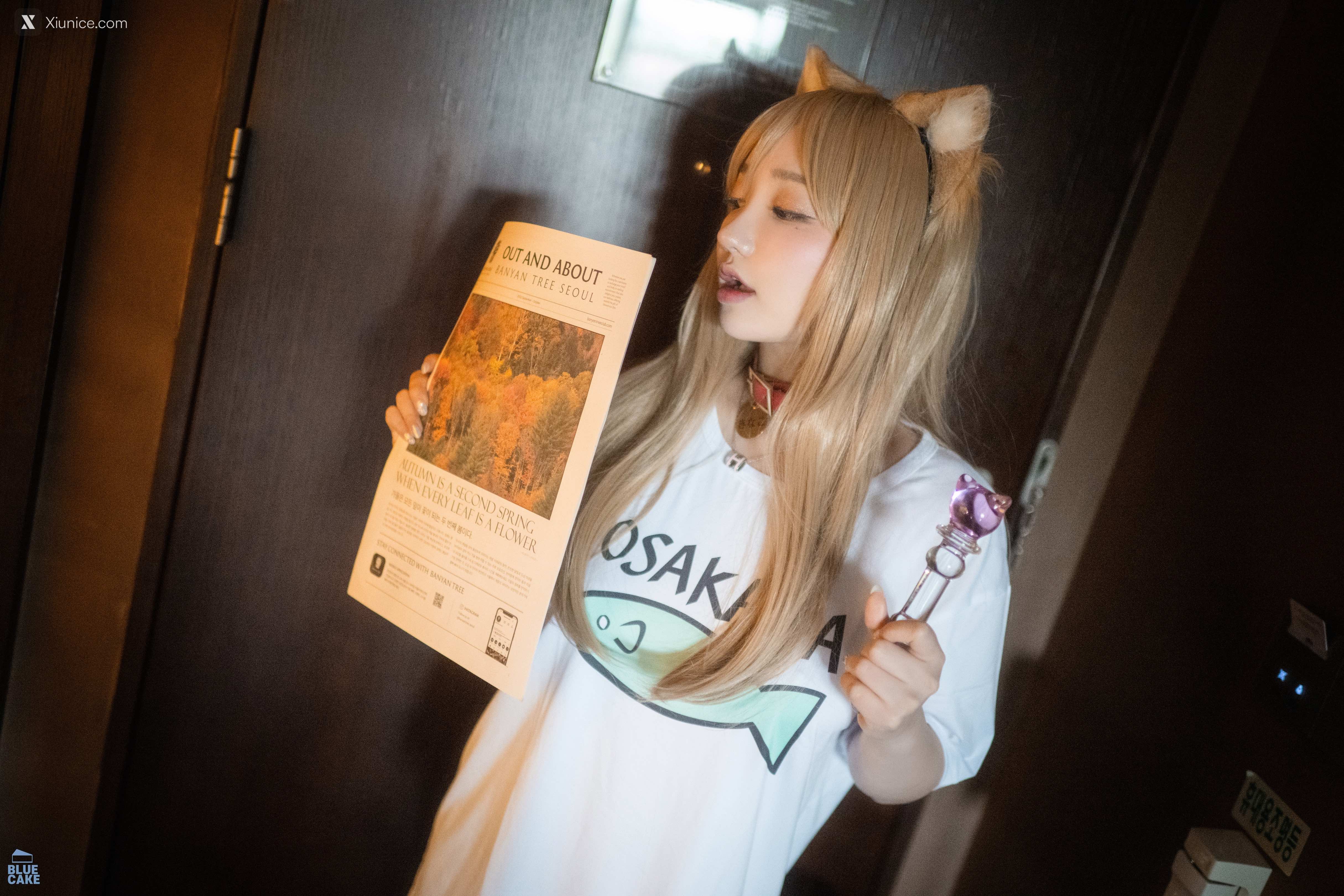 BLUECAKE Son Ye Eun (손예은) Puss Puss (+RED Ver + COSPLAY) 68