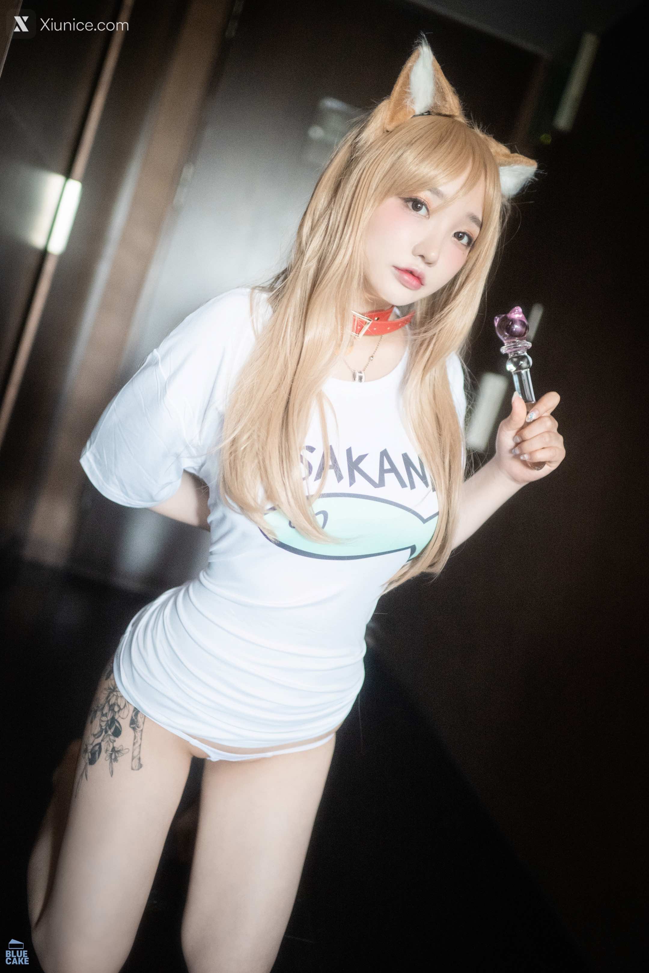 BLUECAKE Son Ye Eun (손예은) Puss Puss (+RED Ver + COSPLAY) 75