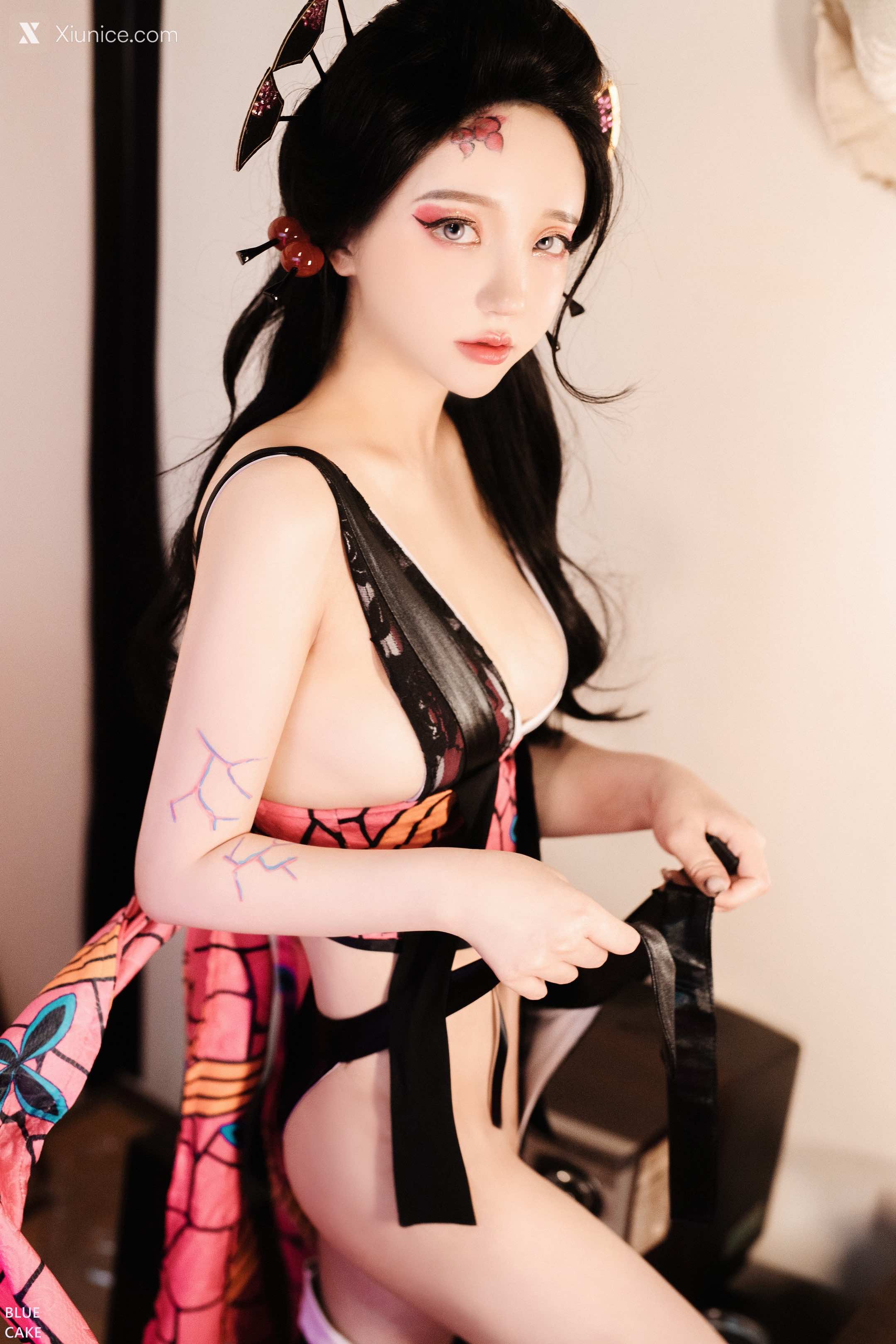 BLUECAKE Son Ye Eun (손예은) RED ONI 16