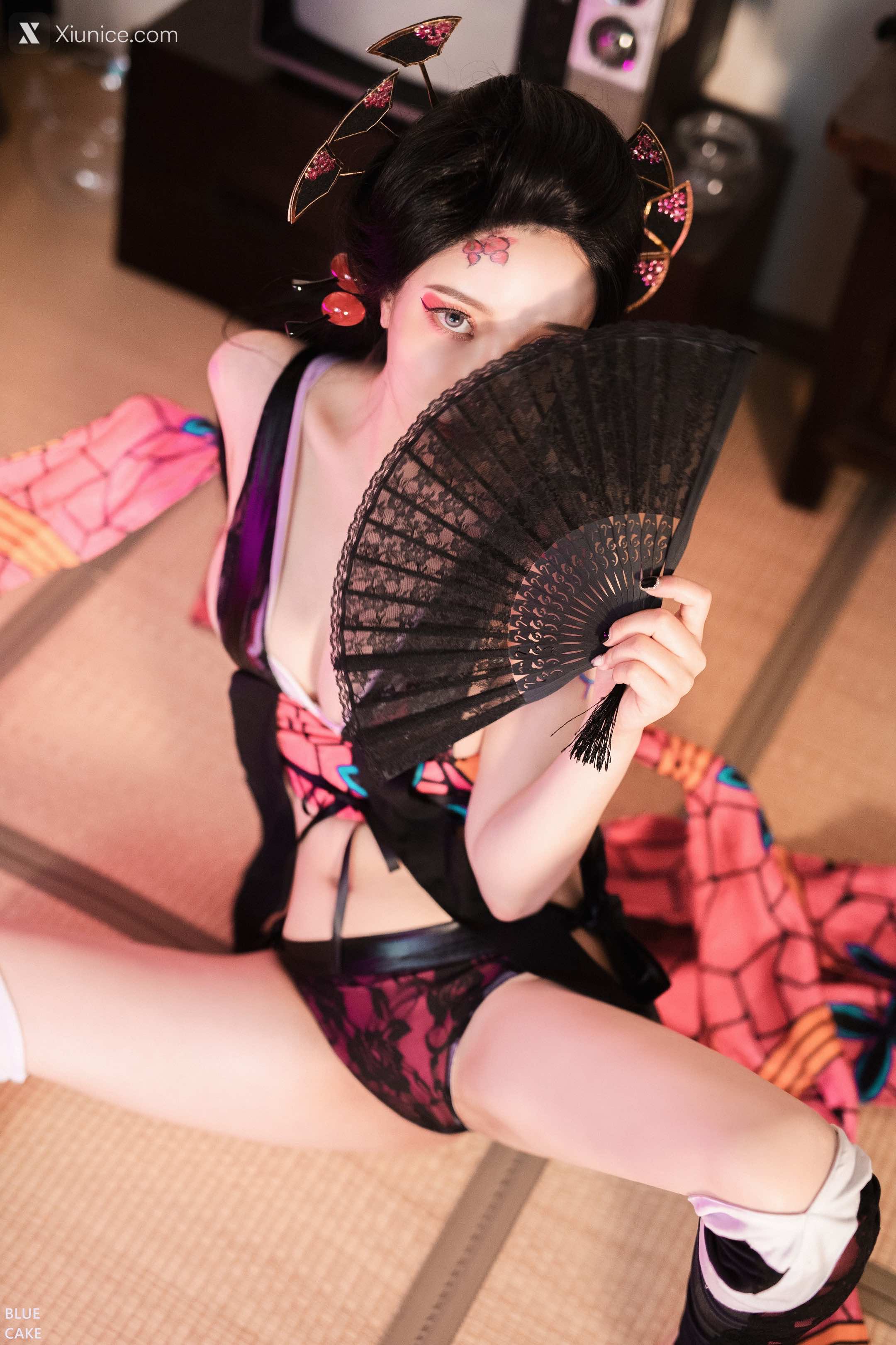 BLUECAKE Son Ye Eun (손예은) RED ONI 42