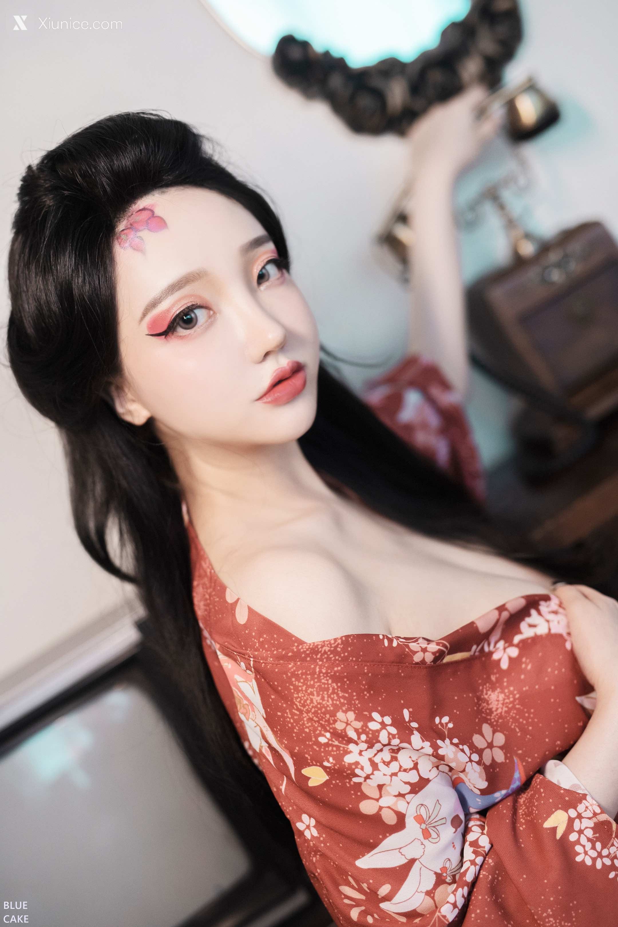 BLUECAKE Son Ye Eun (손예은) RED ONI 70