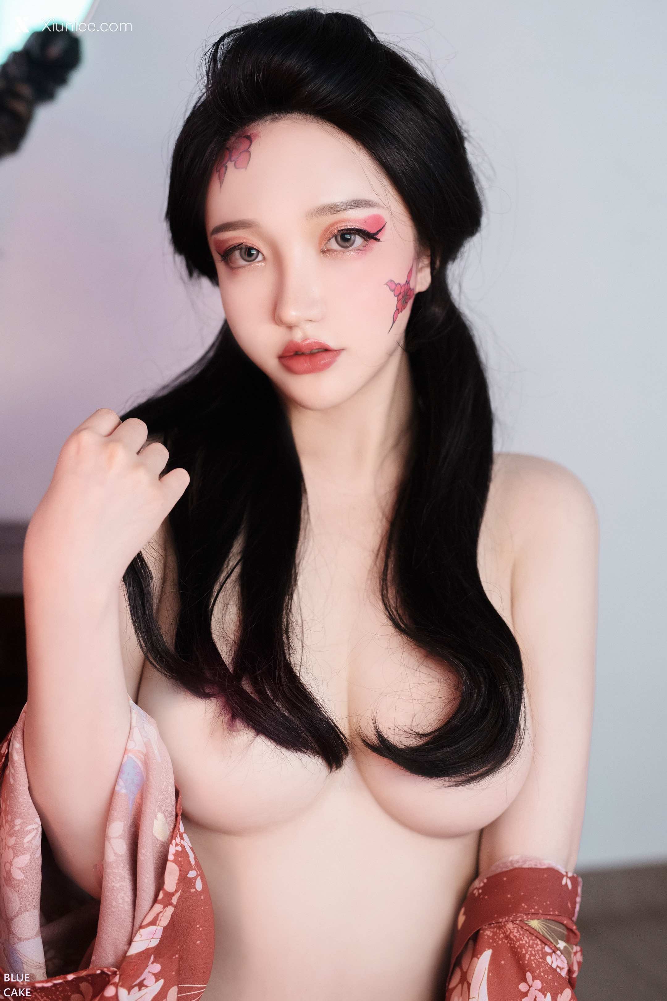 BLUECAKE Son Ye Eun (손예은) RED ONI 83
