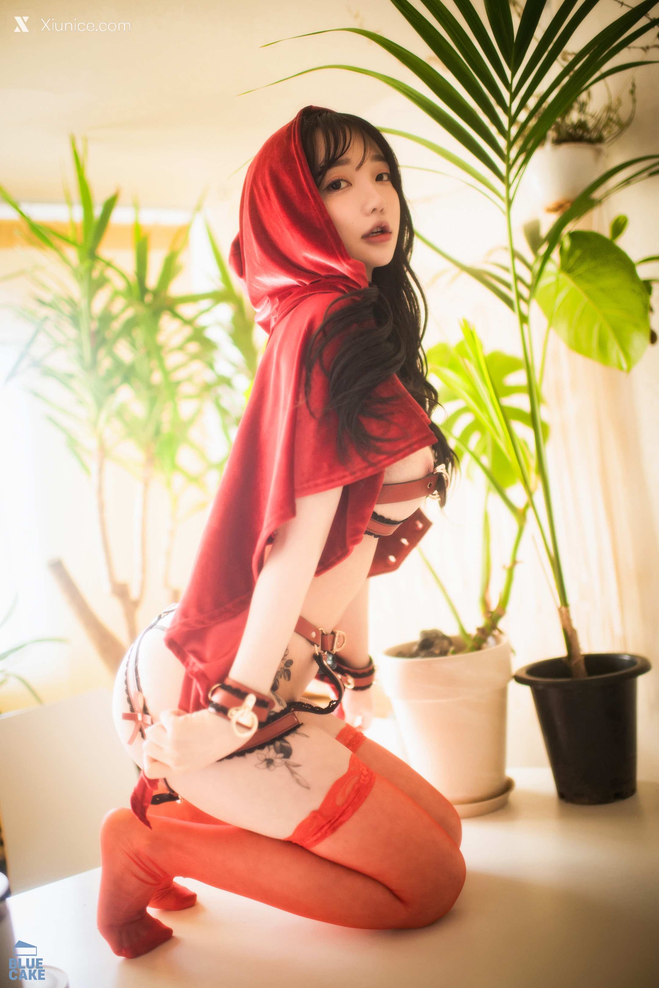BLUECAKE Son Ye Eun (손예은) REDHOOD SM 106