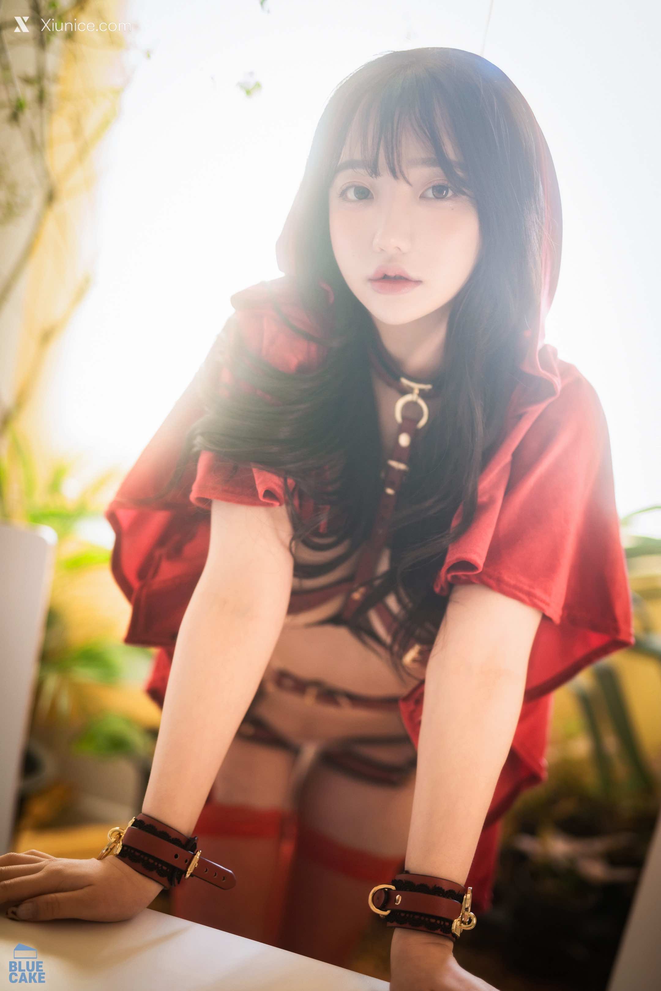 BLUECAKE Son Ye Eun (손예은) REDHOOD SM 2