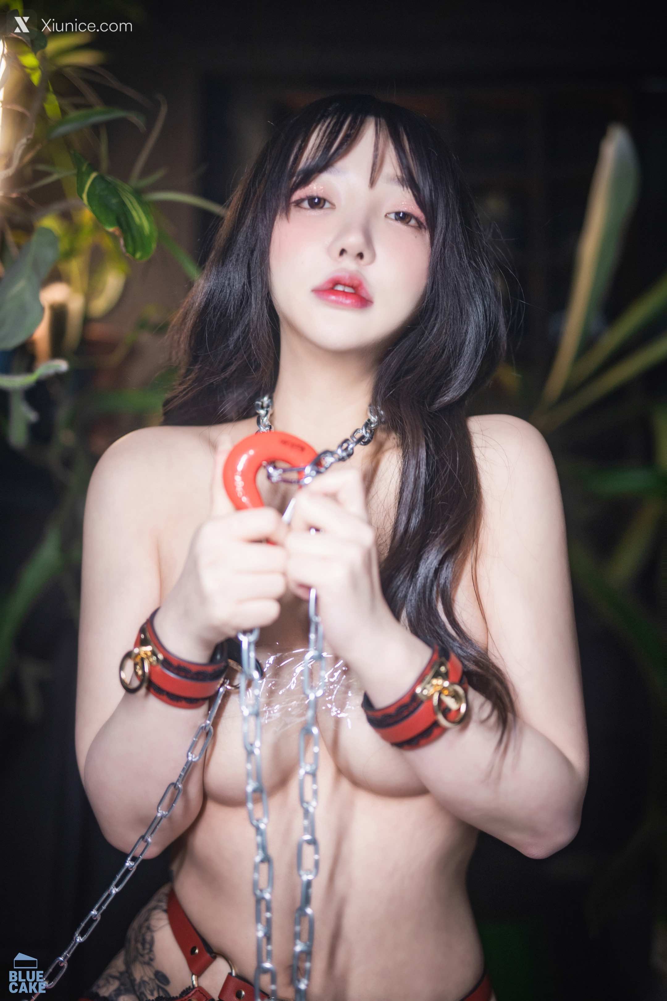 BLUECAKE Son Ye Eun (손예은) REDHOOD SM 41
